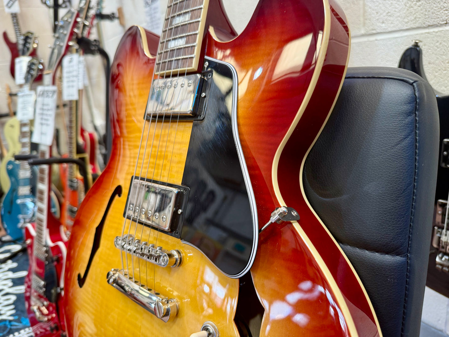 🌟2024 MINT🌟 Epiphone ES-335 Figured~ Raspberry Tea Burst~ Inspired By Gibson!