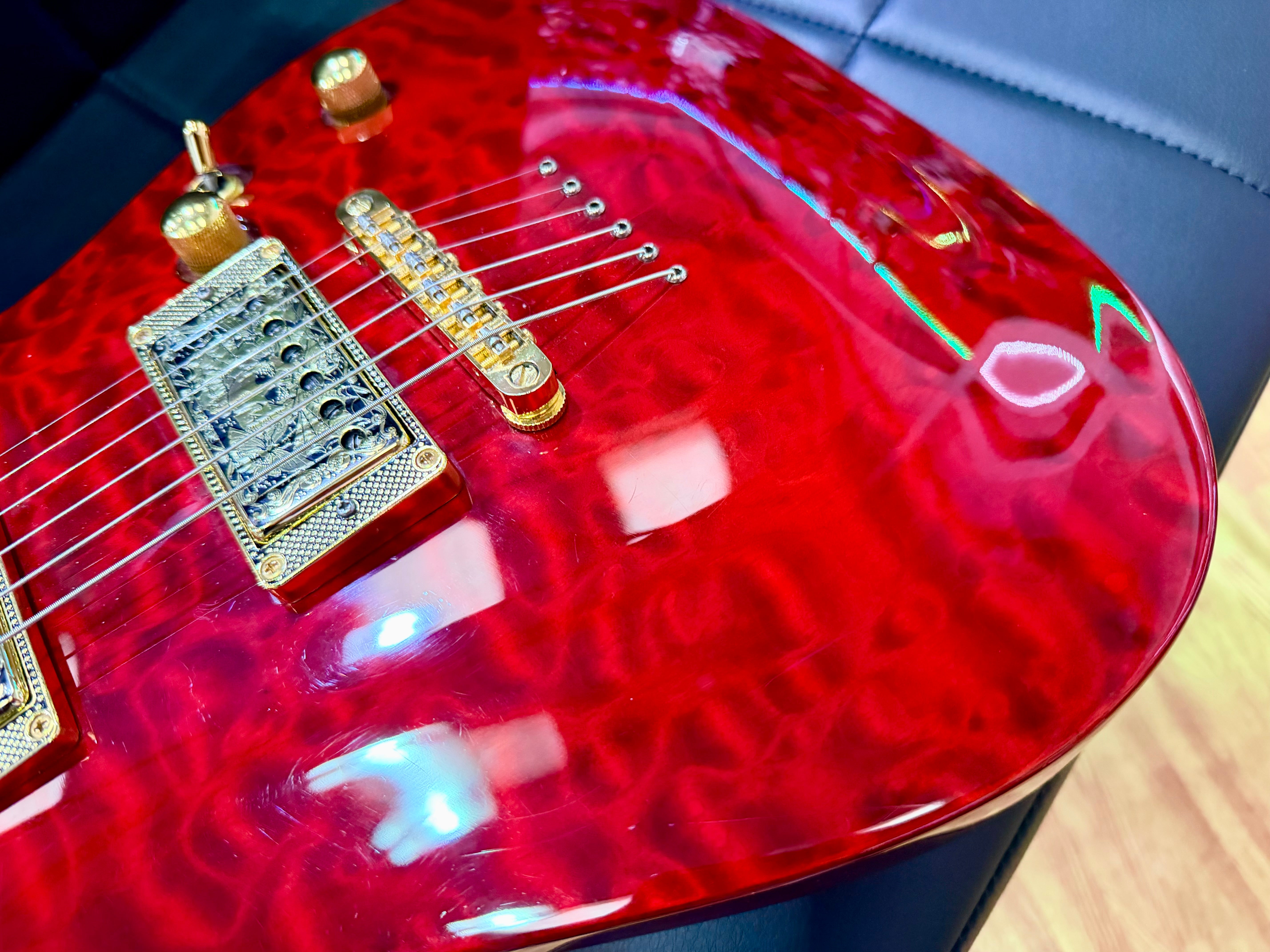 π₯2012π₯ ESP LTD MH-100QM NT See Thru Black Cherry~ Gold Hardware Guyker Lockers