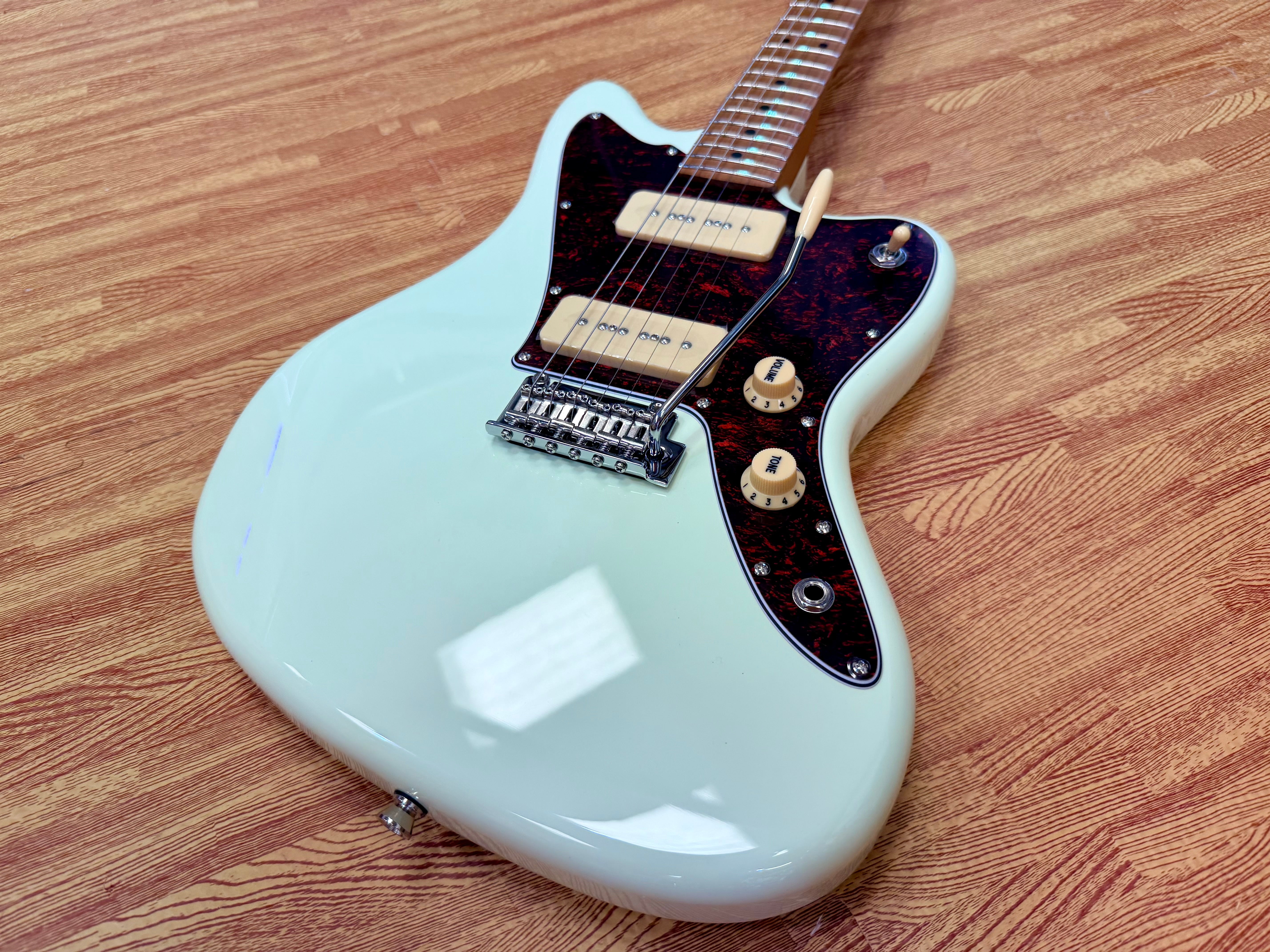 ⚡️NEW⚡️ JET JJ-300 P90 Olympic White Electric Guitar~ Roasted Maple Offset~ 2026