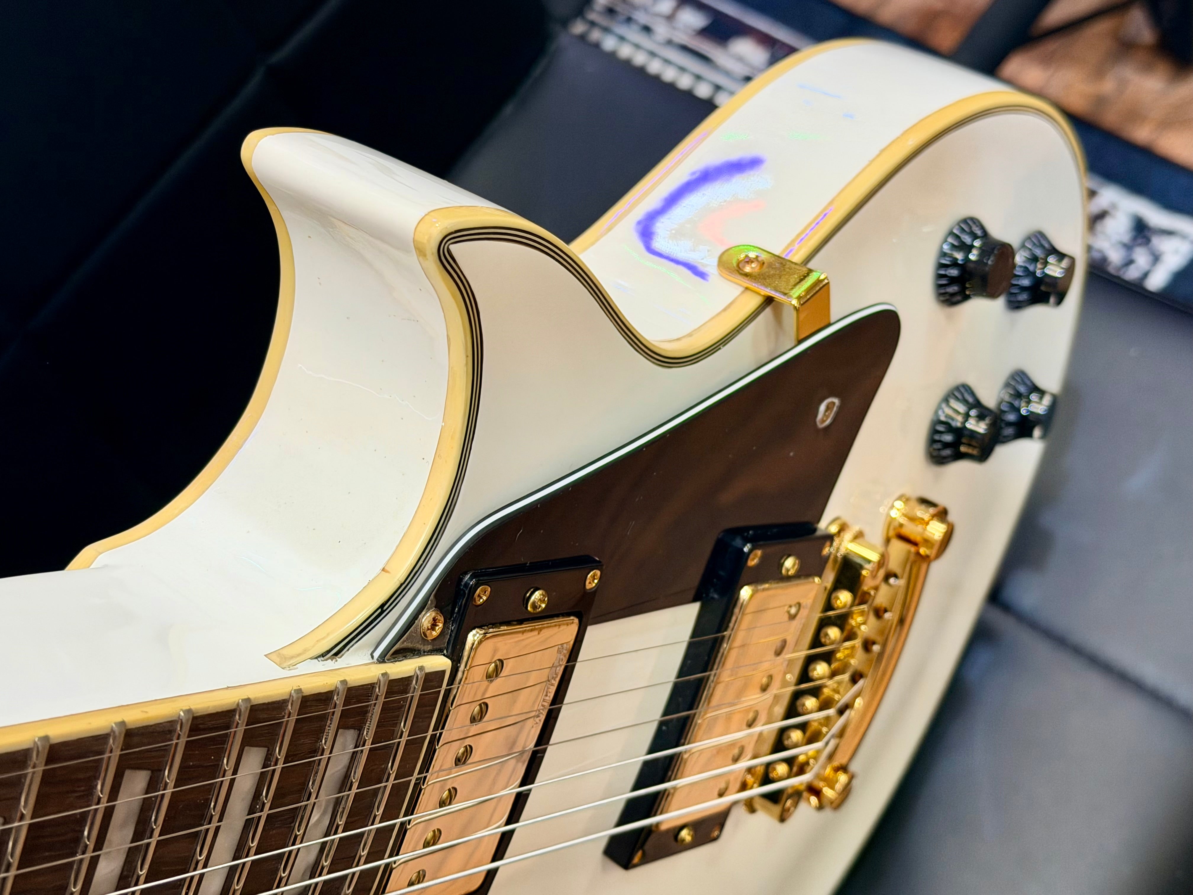 🔥B-STOCK🔥 Vintage V100 ReIssued Electric Guitar – Arctic White Les Paul V100AW