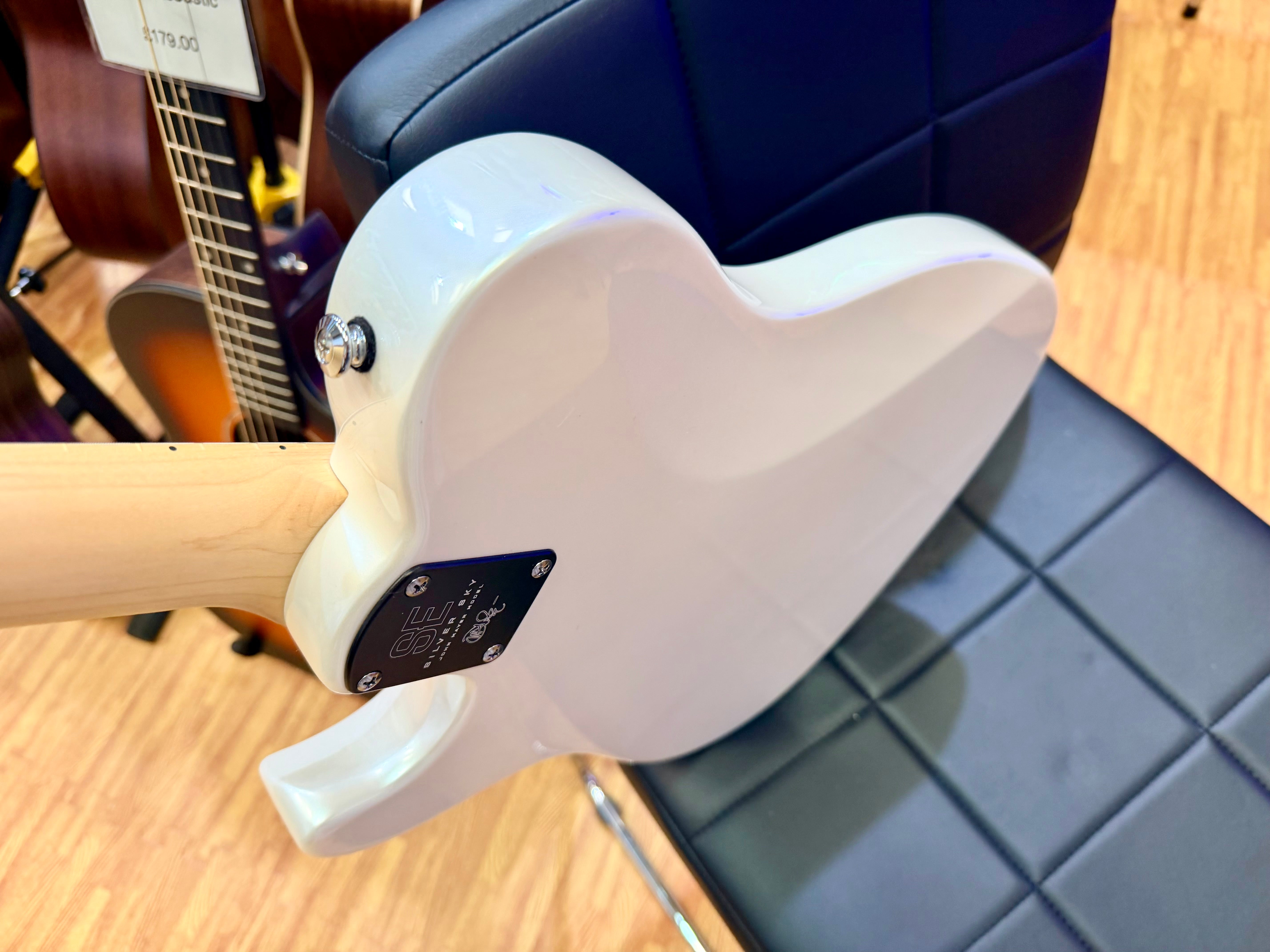 ✨2026✨ PRS SE NF53 in Pearl White with Gig Bag~ Ex-Demo Electric Guitar~ MINT!