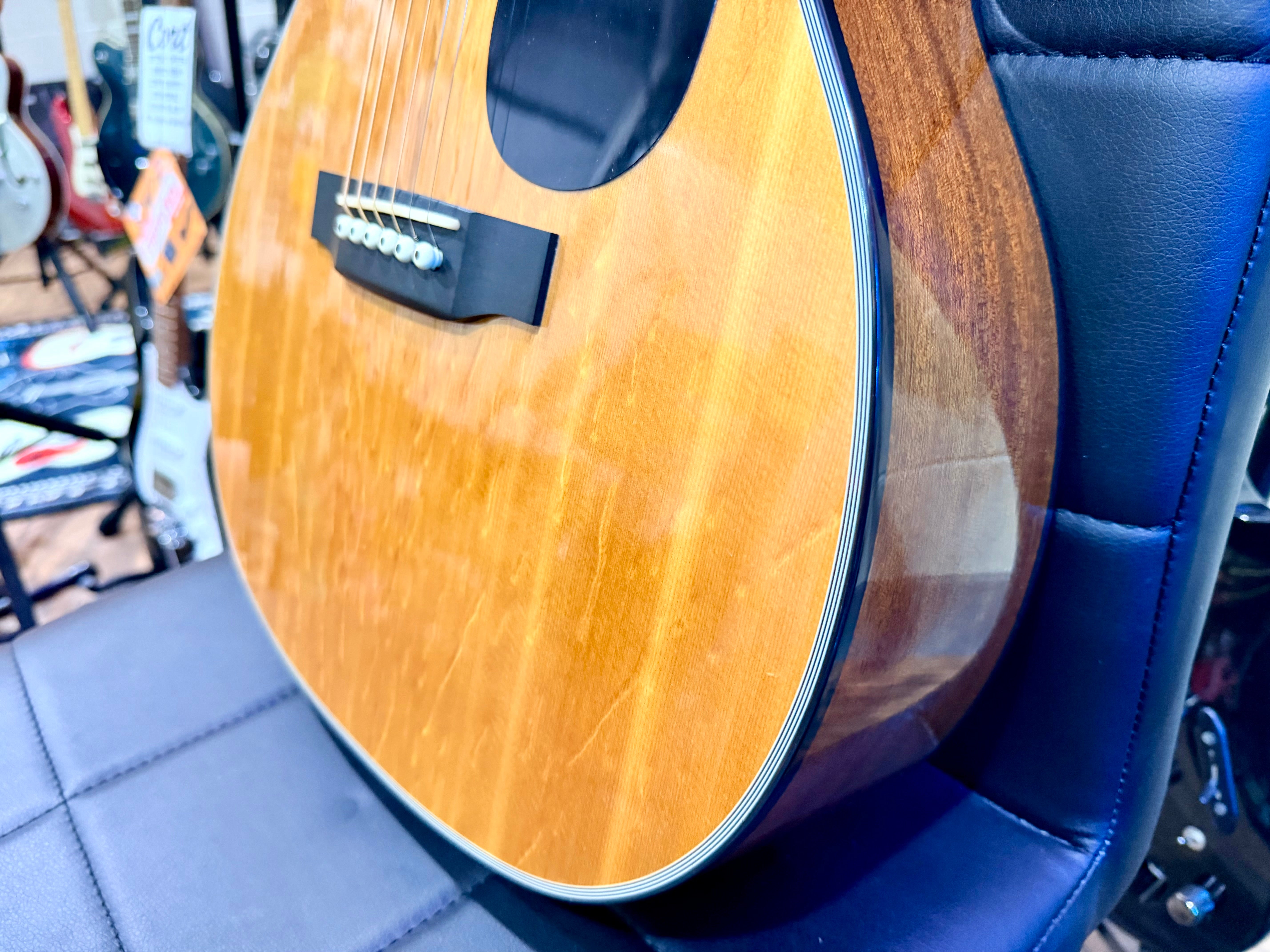 🎸2020🎸 Sigma 000MC-1STE+ Electro Acoustic Guitar~ Fishman Electrics~ Cutaway!