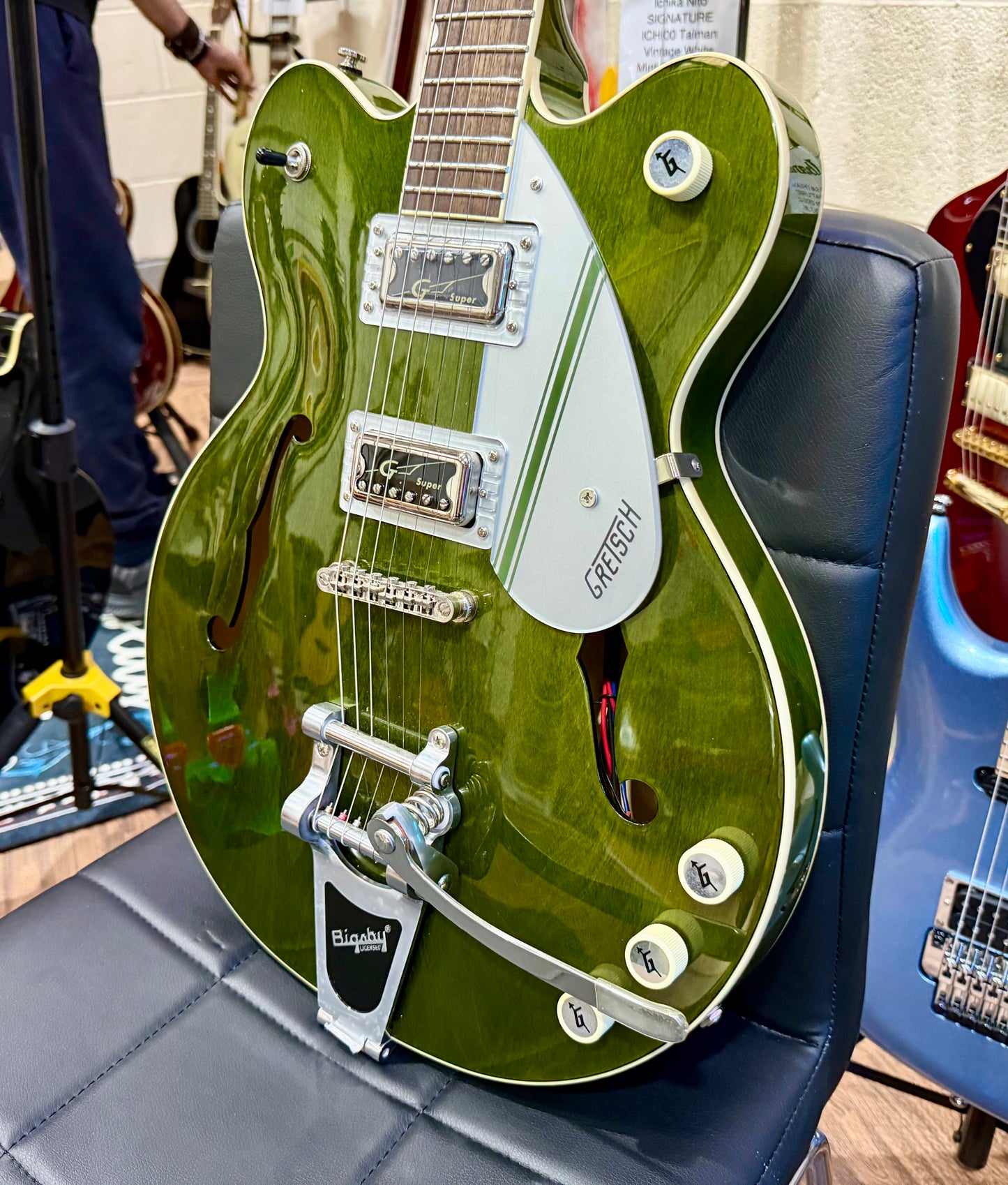 š„LTD EDITIONš„ Gretsch G2604T Streamliner Rally II Green Stain W/Bigsby~ Center Block~ MINT