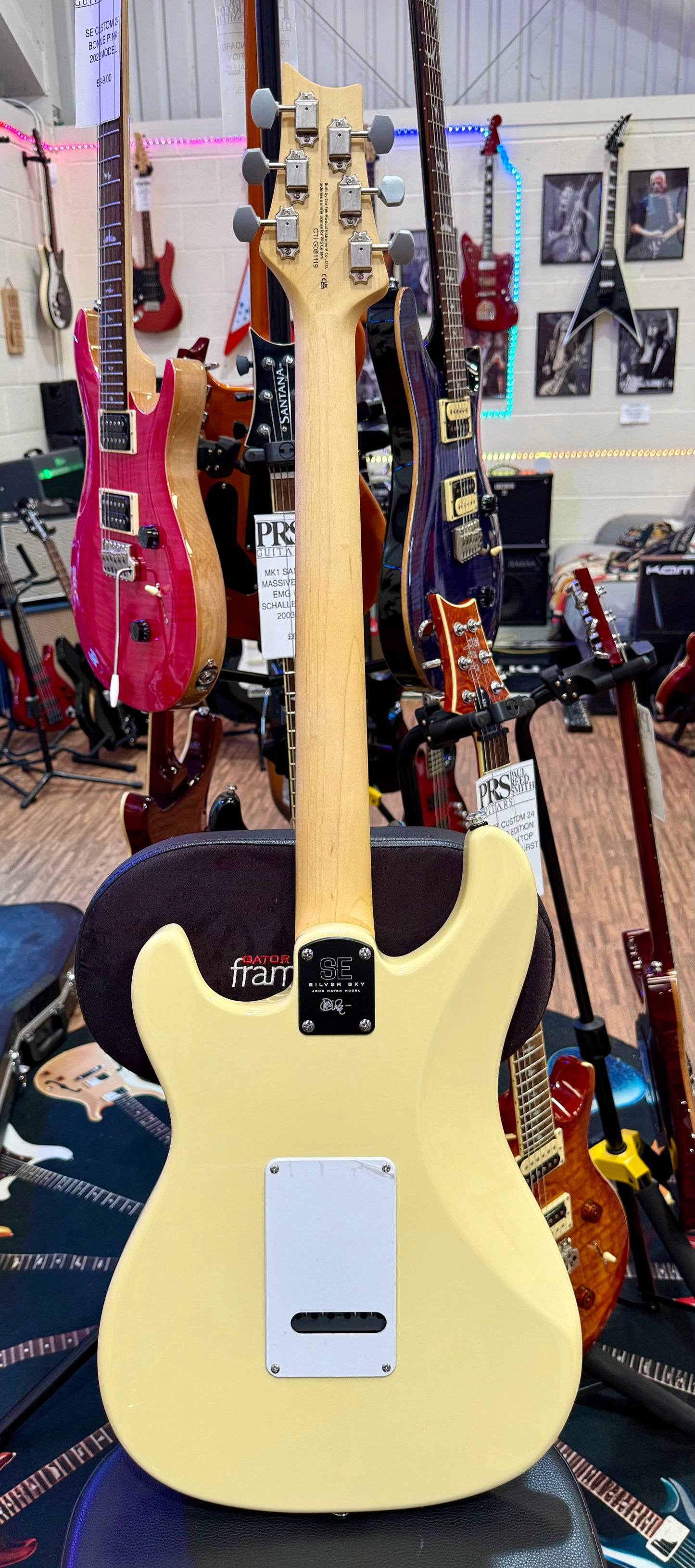 🦅 BRAND NEW 🦅 PRS Silver Sky SE Guitar~ John Mayer~ Moon White + Gig Bag!