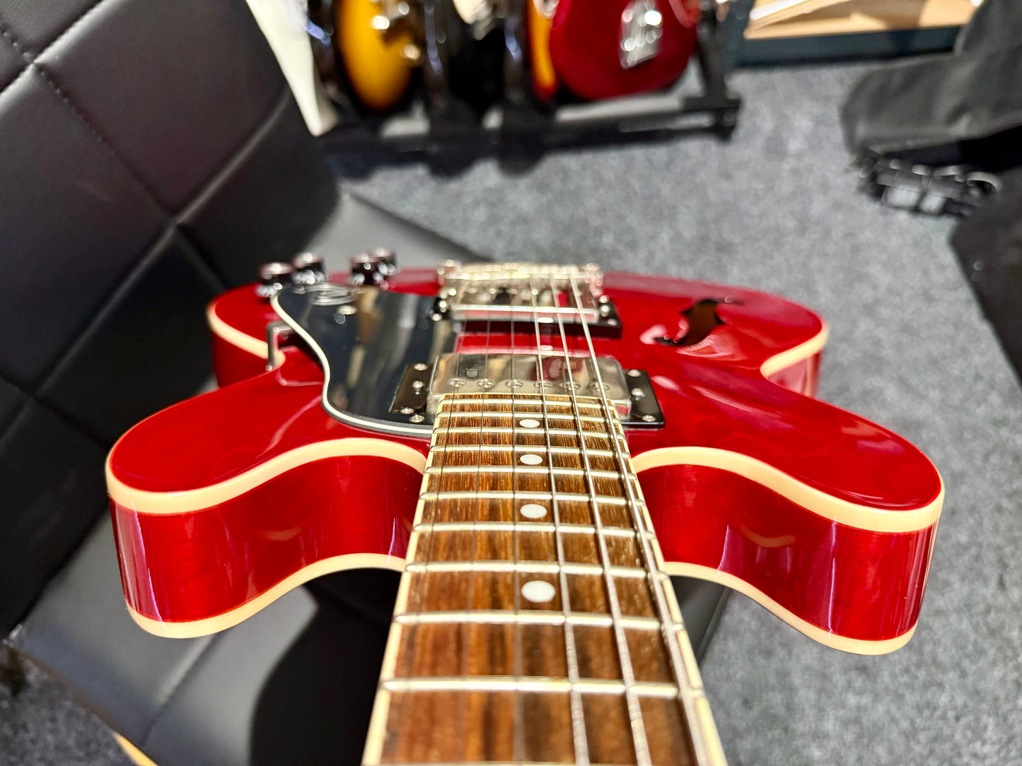 π2012 π Epiphone Dot ES-339 Semi-Hollow Electric Guitar~ Cherry Red~ Lovely!