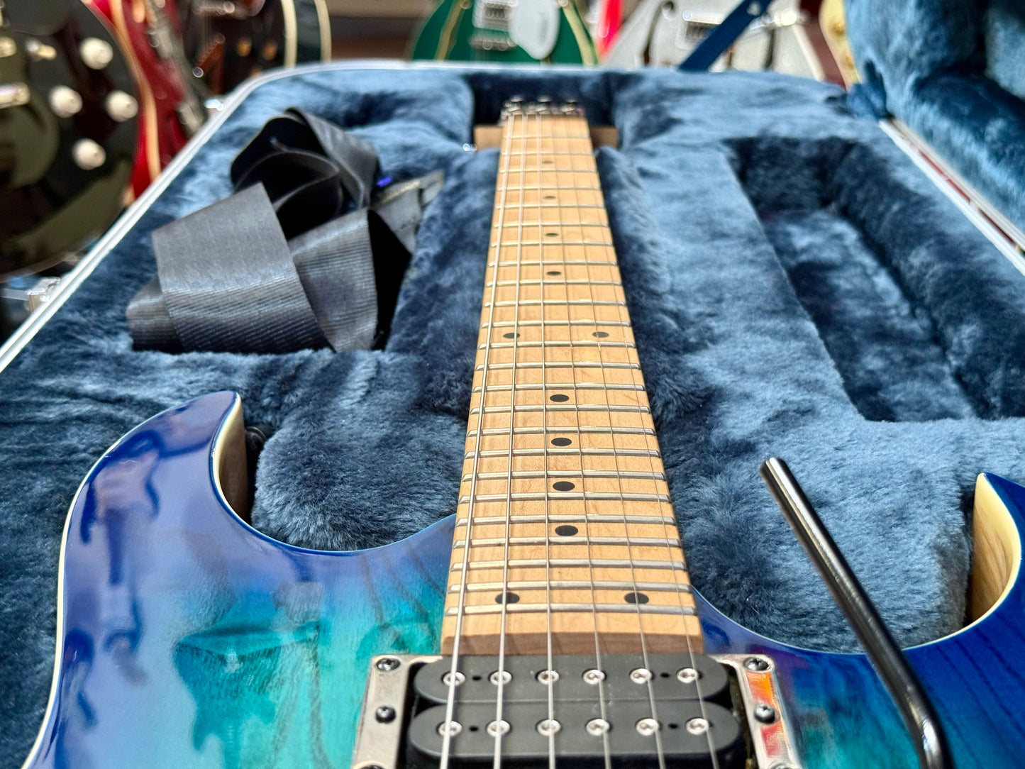 🔥2021 MINT🔥 Ibanez RG470AHMZ~ Blue Moon Burst~ Hard Case~ Zero Edge Tremolo!