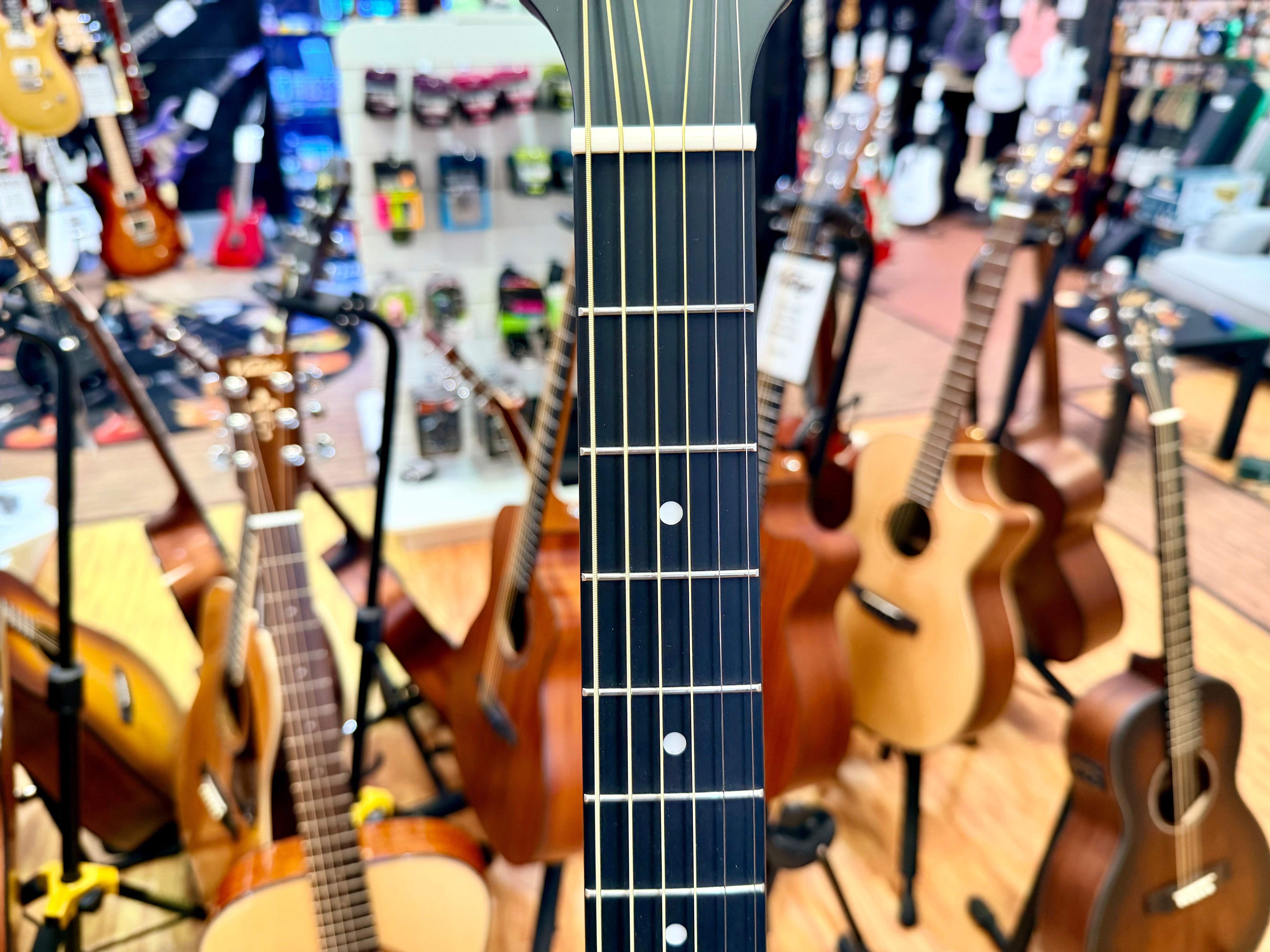 ⚡️NEW⚡️ Vintage VEC300N Stage Series Electro Acoustic Guitar~ Folk Cutaway!