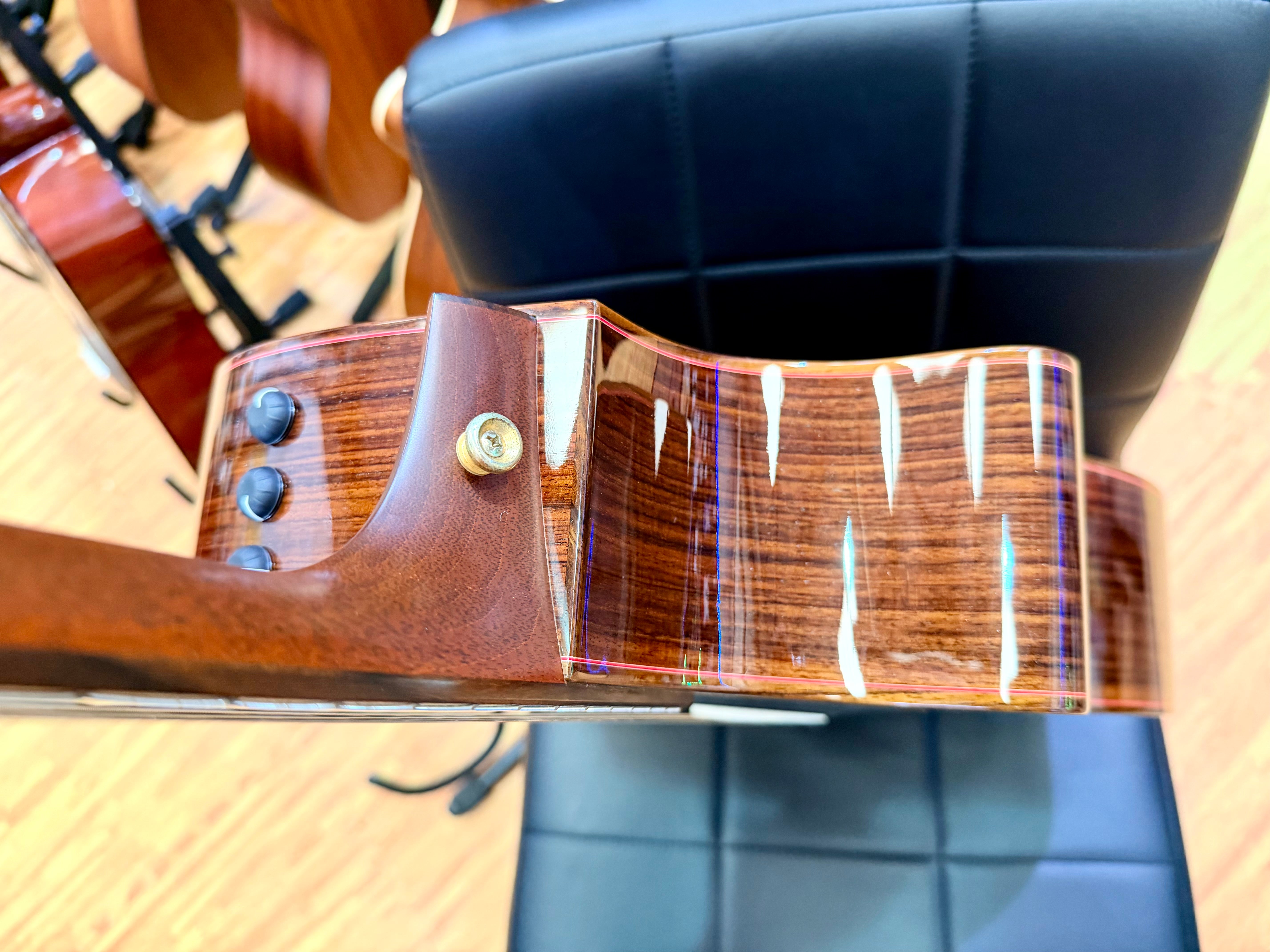 ✨BEAUTIFUL✨ 2011 Taylor 914ce Grand Auditorium~ Cindy Inlay~ Electro Acoustic!