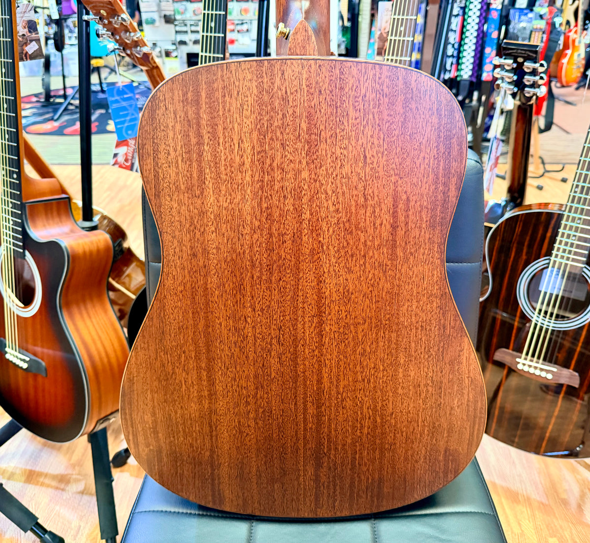 Crafter MIND D-MAHOe Pro Electro Acoustic Guitar~ Solid Mahogany Top + Gig Bag