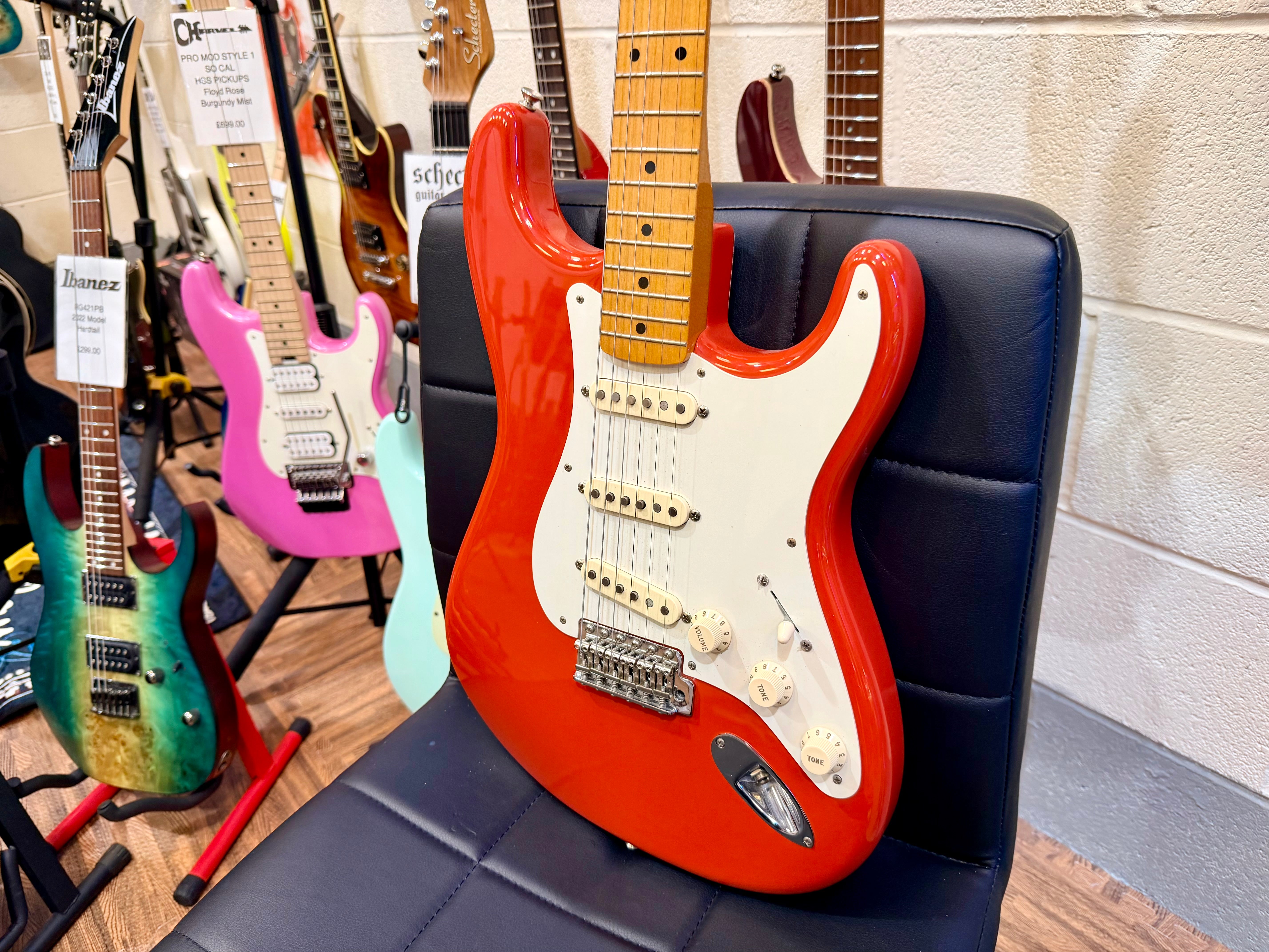 🌟2013🌟 Fender Classic Series 50s Stratocaster~ Fiesta Red~ Mexican MIM Strat!