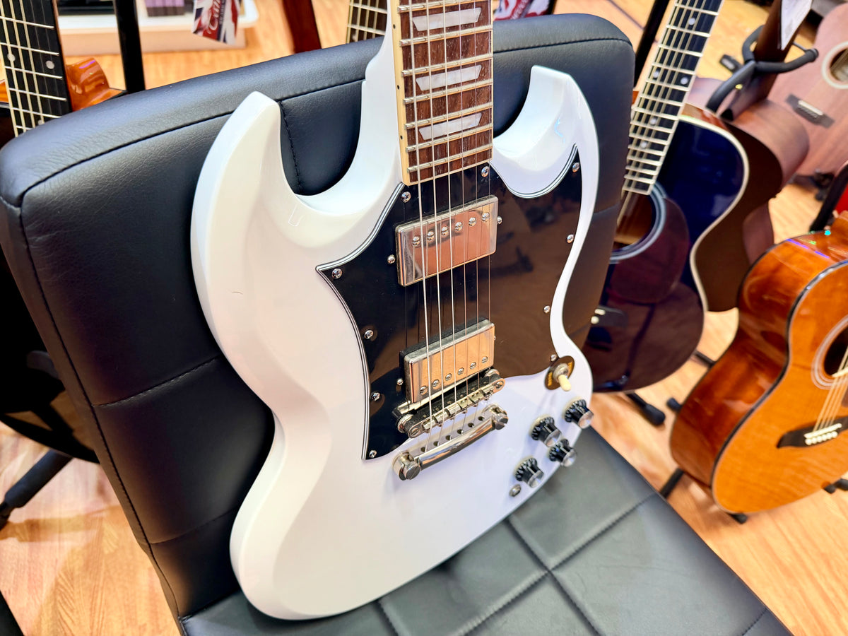 2020 Epiphone SG Standard Alpine White~ Gotoh Locking Tuners~ Gator Hard Case