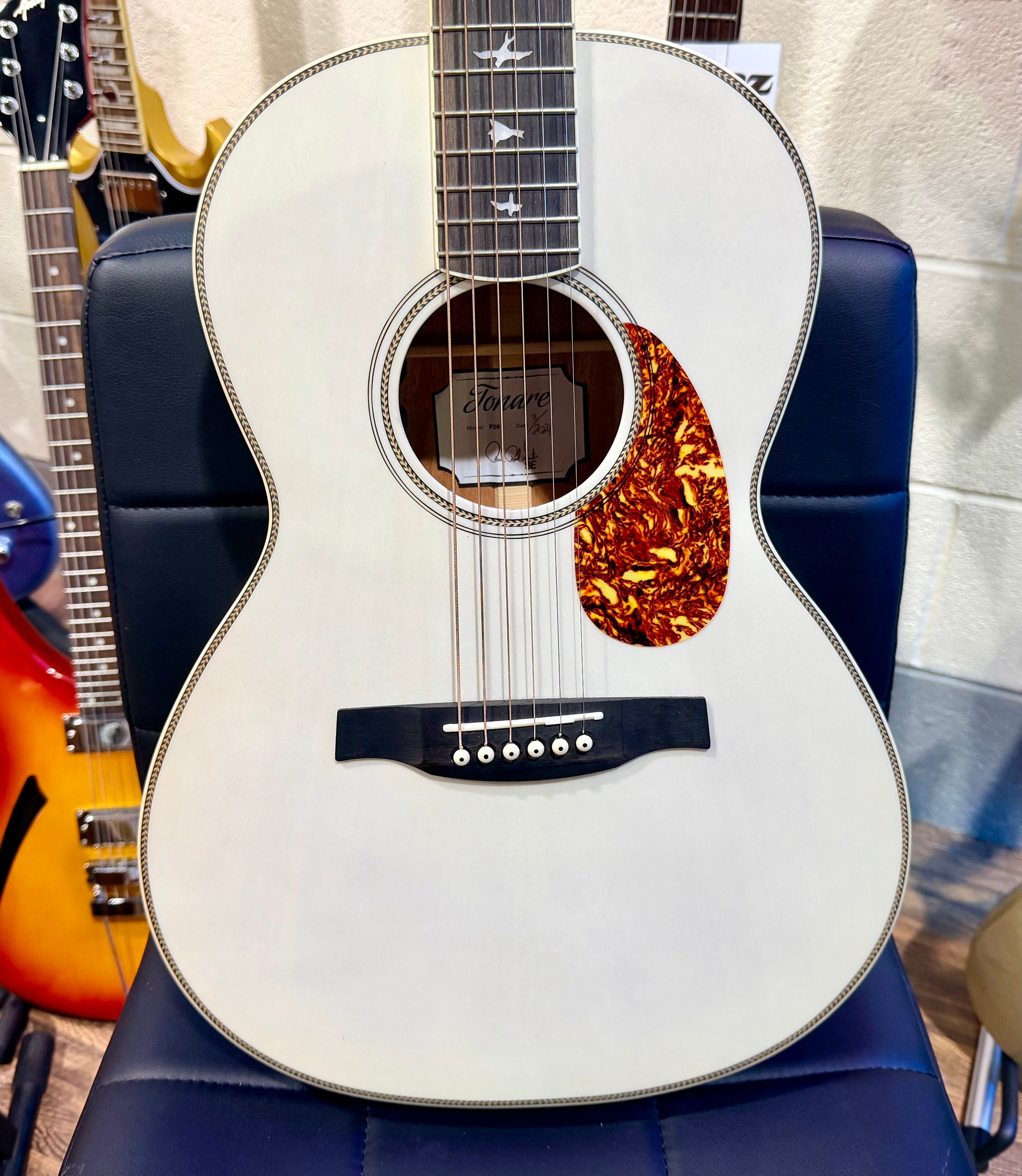 🌟2021🌟 PRS SE Tonare Parlour P20E Electro-Acoustic Guitar~ White + Gig Bag!