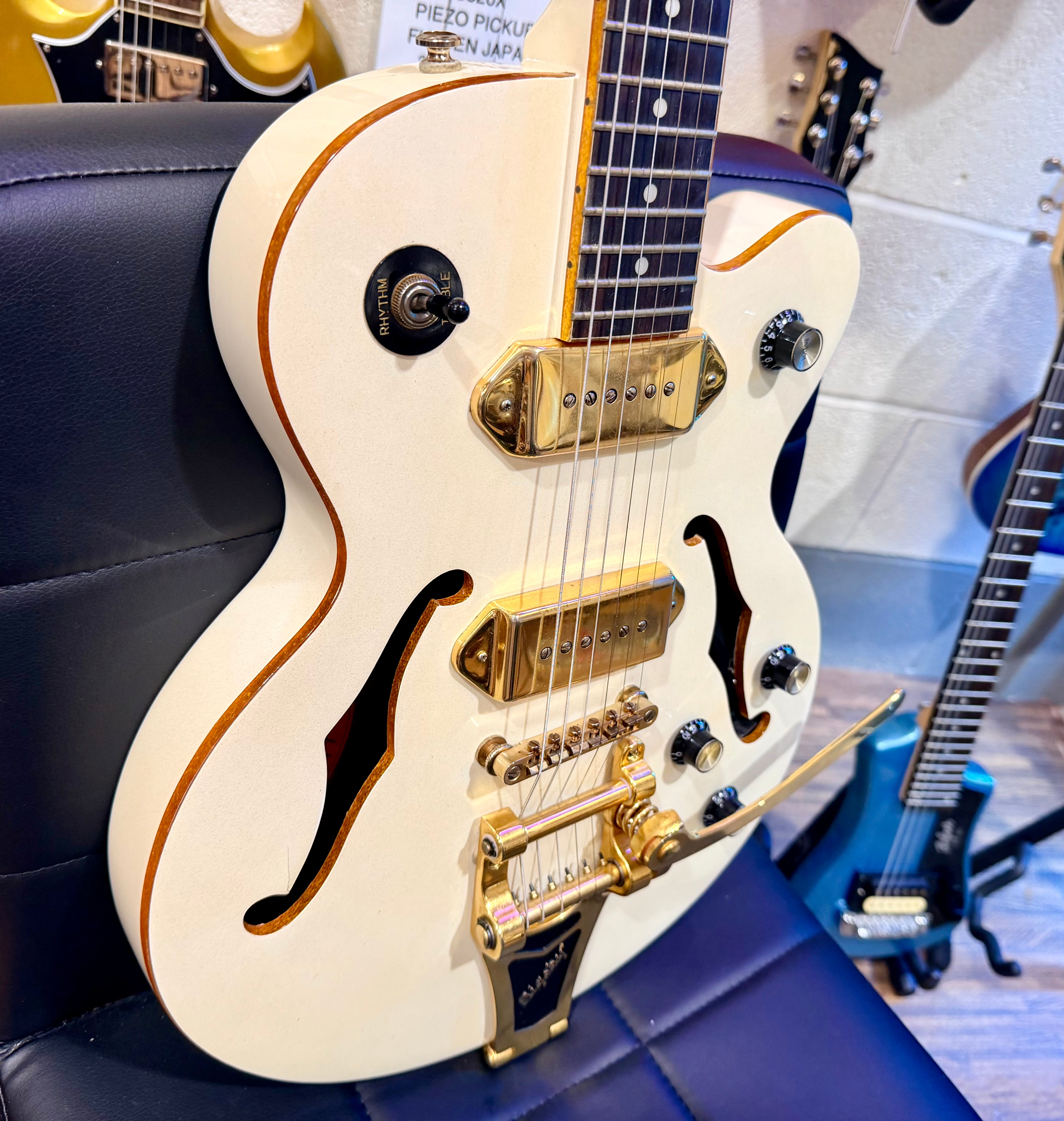 π2015π Epiphone Wildkat Royale~ Custom Shop Ltd Ed~ Pearl White~ Semi-Hollow!