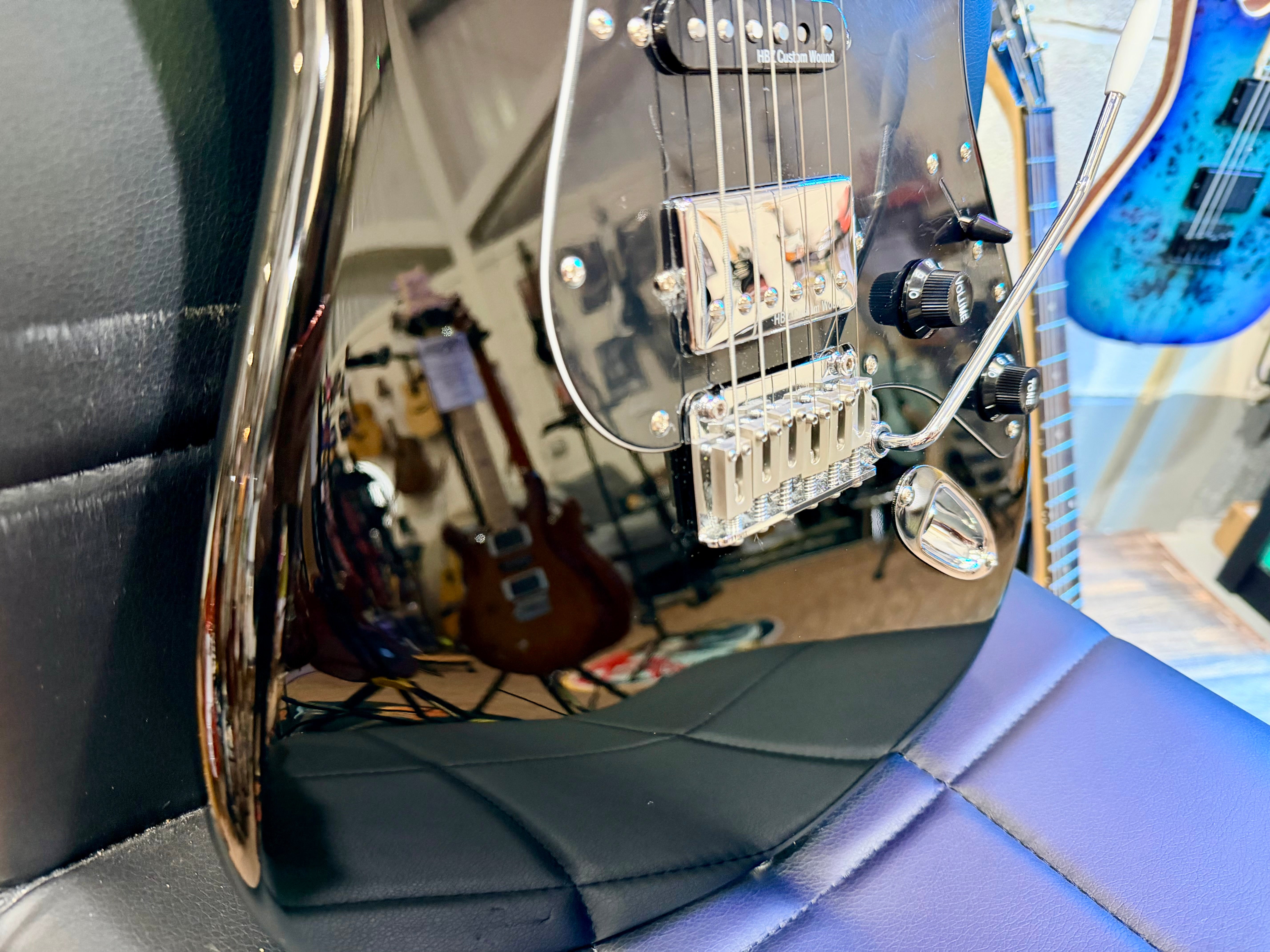 🌟MINT🌟 Harley Benton ST-Modern HSS BK~ Stratocaster Style~ Black Gloss!