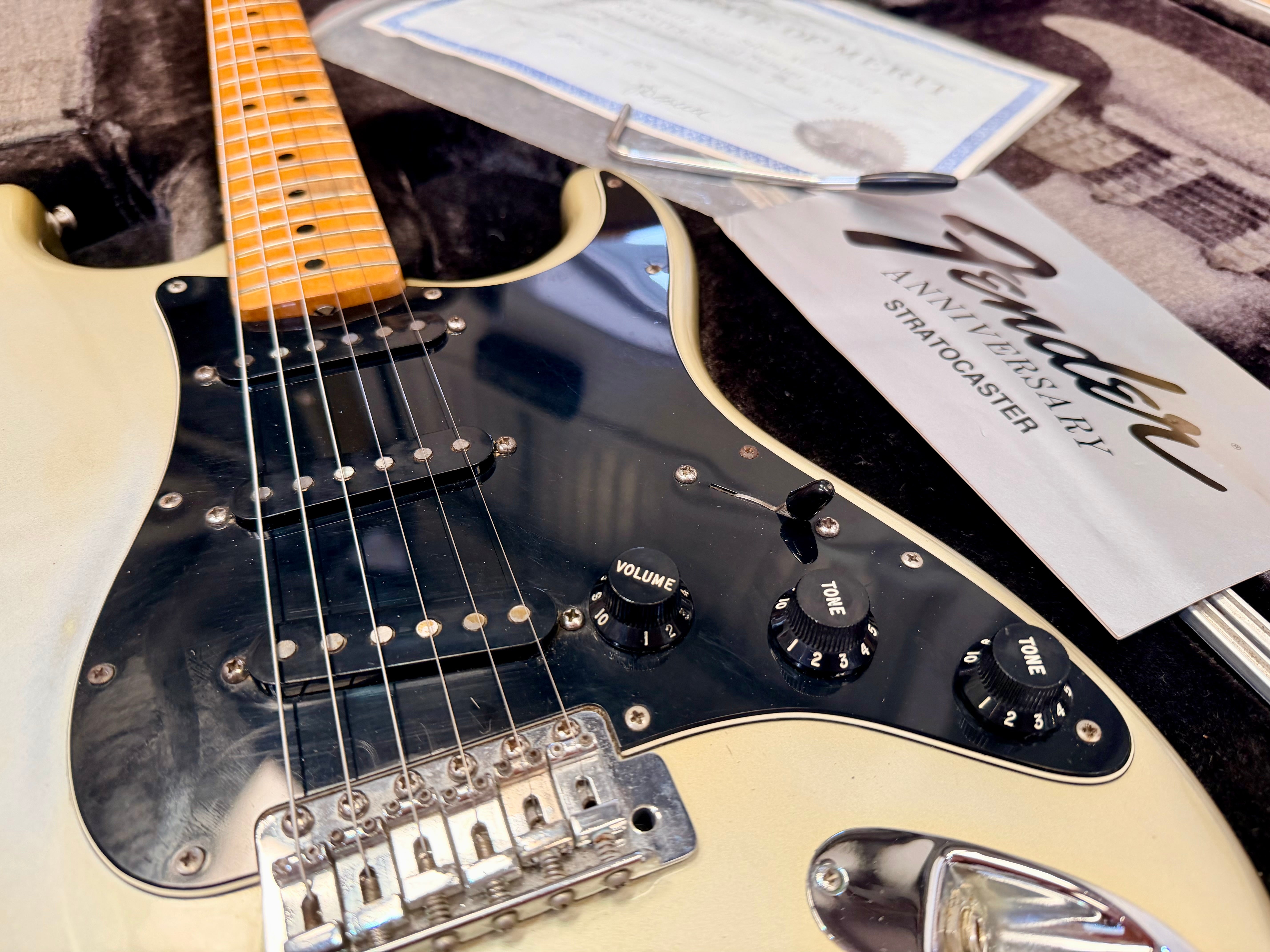✨1979✨ Fender 25th Anniversary American Stratocaster~ Porsche Silver + Case/COA