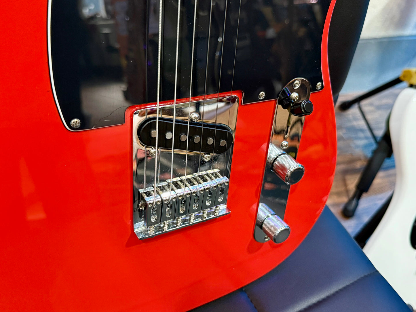 🌟2024🌟 Fender Player II Telecaster~ Coral Red~ Maple Neck~ Mexican Tele~ MIM!