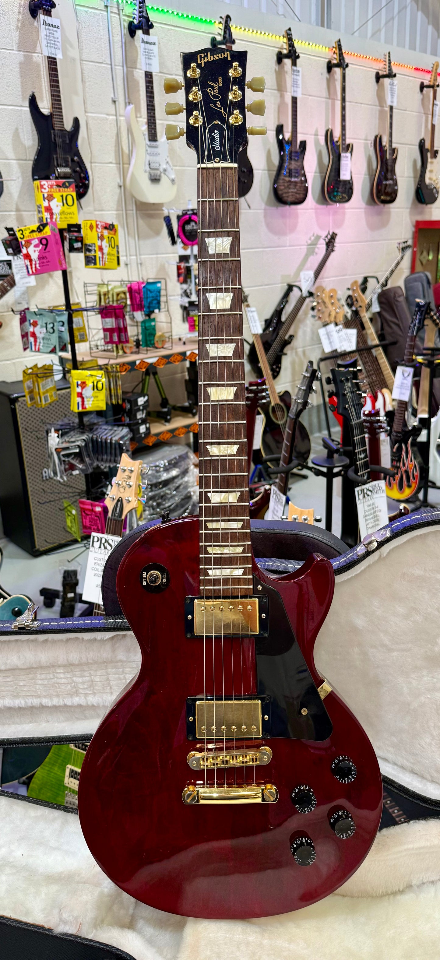🌟2007 USA🌟 Gibson Les Paul Studio~ Wine Red~ Gold Hardware~ Hard Case~STUNNING