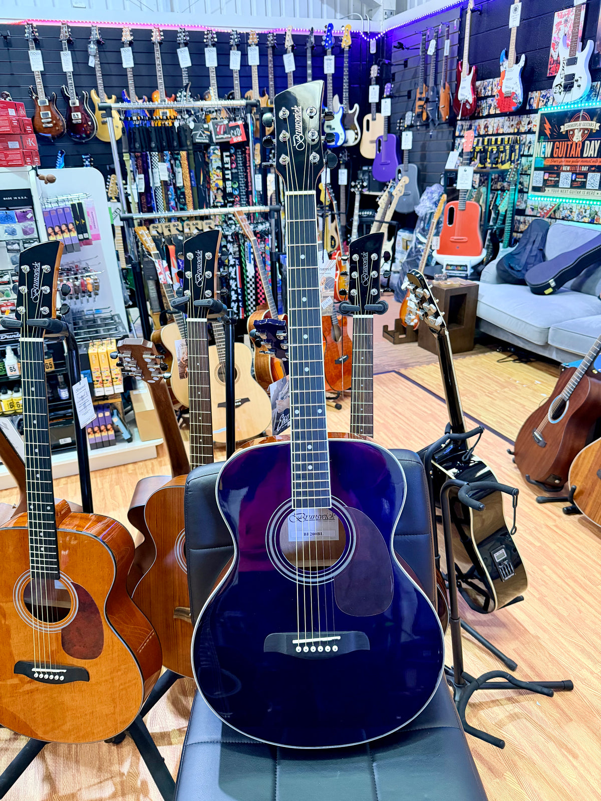 Brunswick BF200BL Mahogany Folk Acoustic Guitar~ Blue Gloss