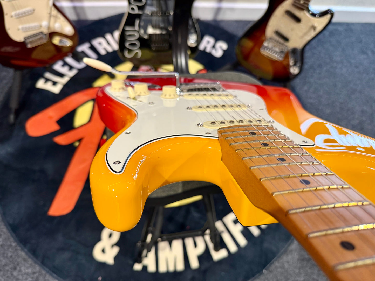 ☀️LIMITED EDITION☀️ Fender Player Plus Stratocaster ~ Tequila Sunrise~ Mexican!