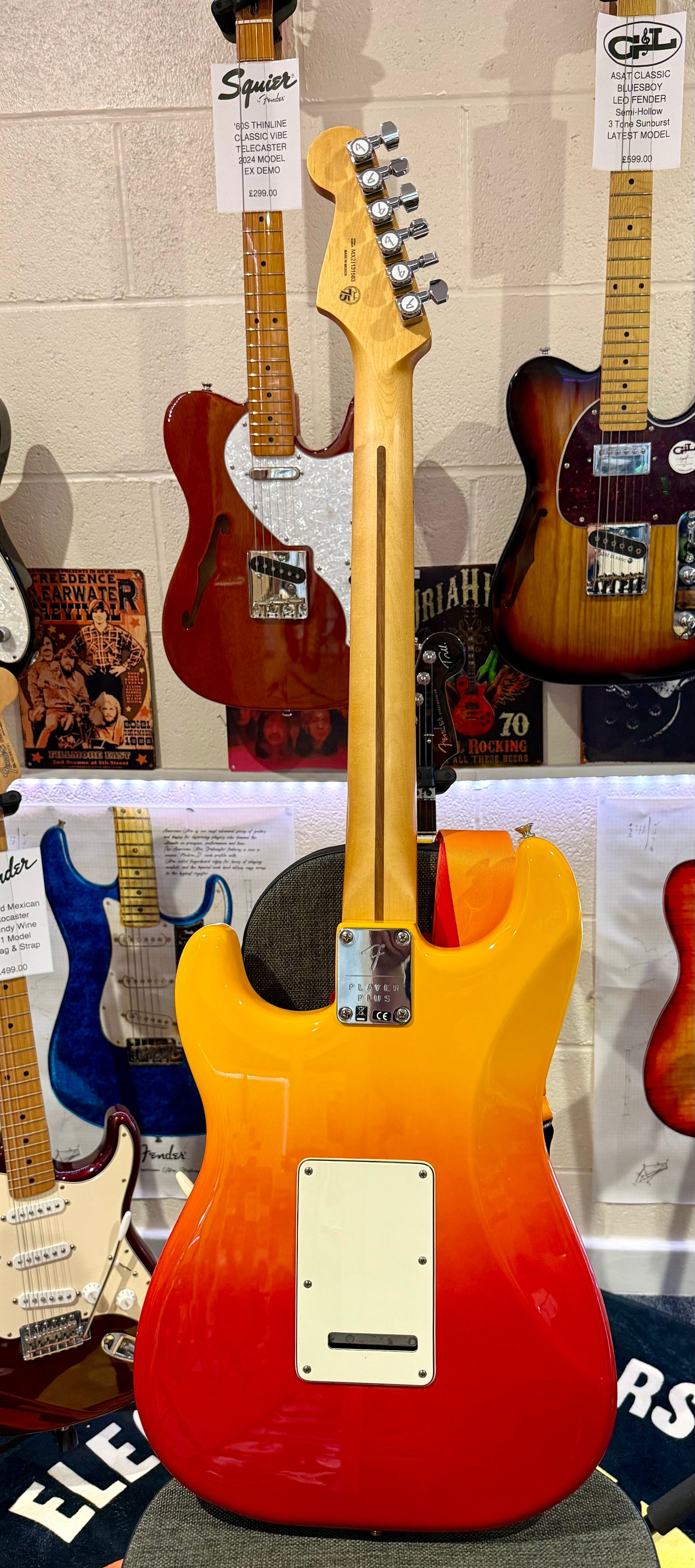 ☀️LIMITED EDITION☀️ Fender Player Plus Stratocaster ~ Tequila Sunrise~ Mexican!