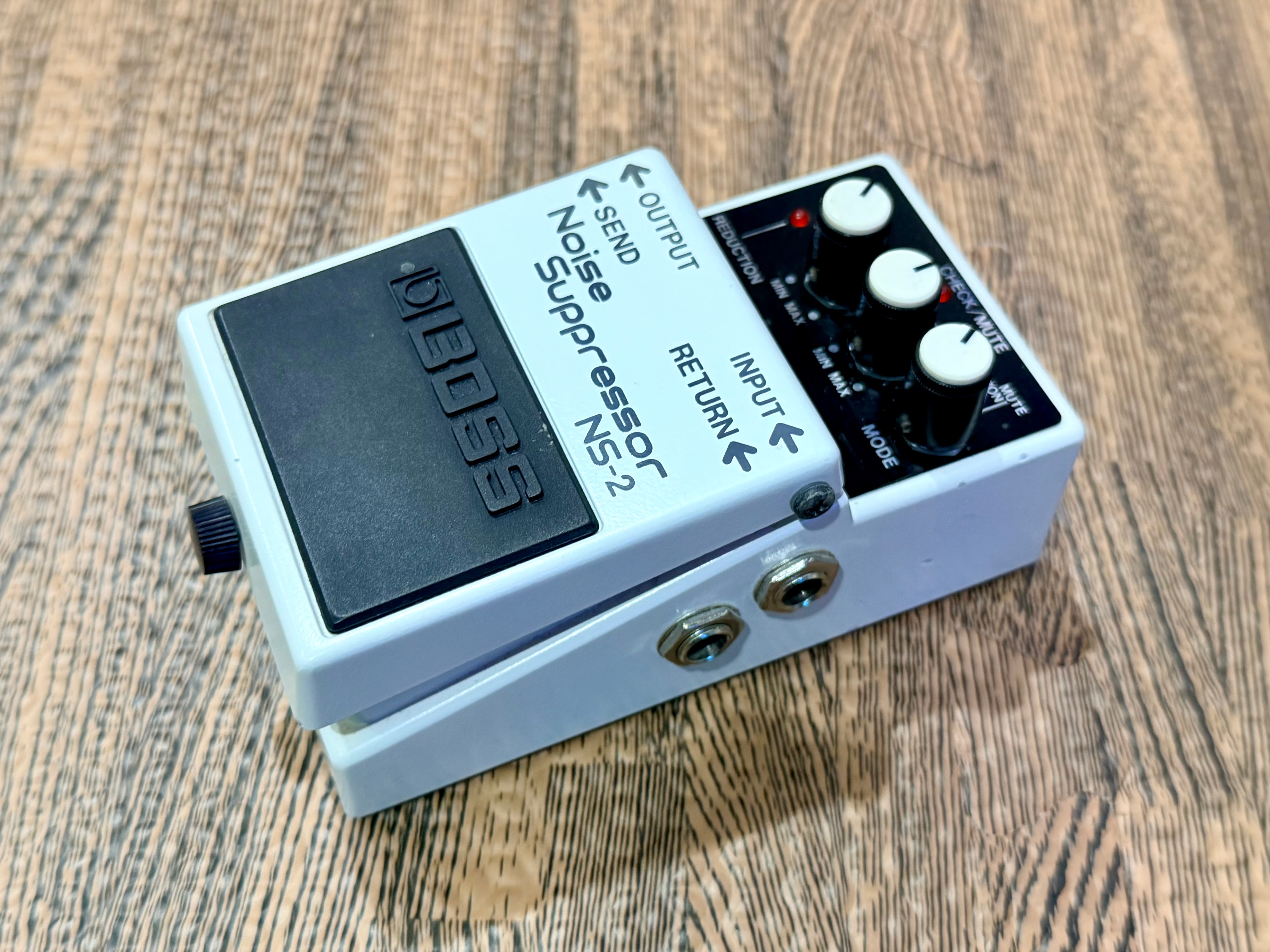 ๐ธ Boss NS-2 Noise Suppressor Guitar Pedal~ FX Noise Gate Unit ๐ธ