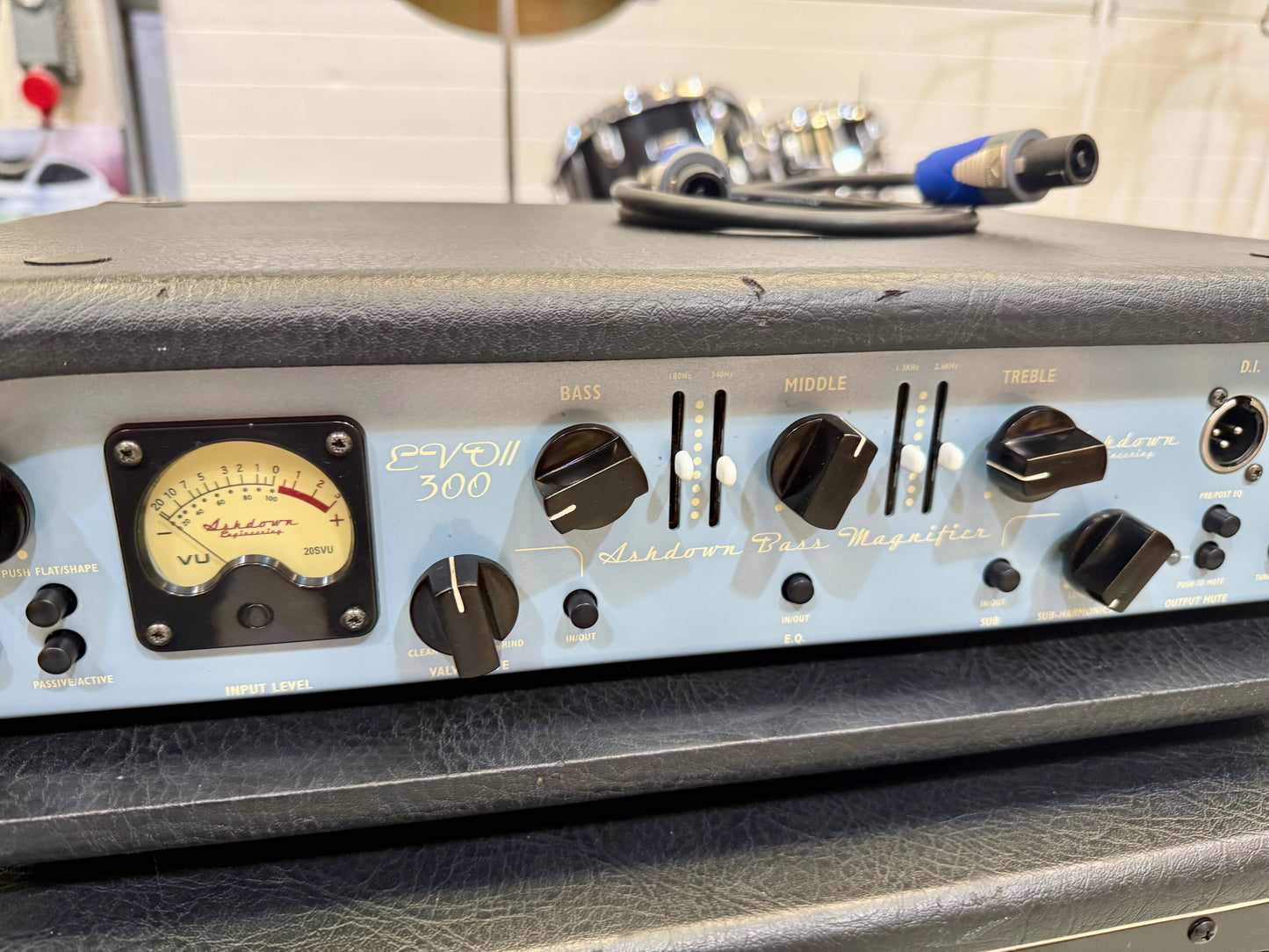 🎸 HEAD & CAB 🎸 Ashdown Bass Amplifier Stack~Evo II 300 + ARM-410H Cabinet 4x10