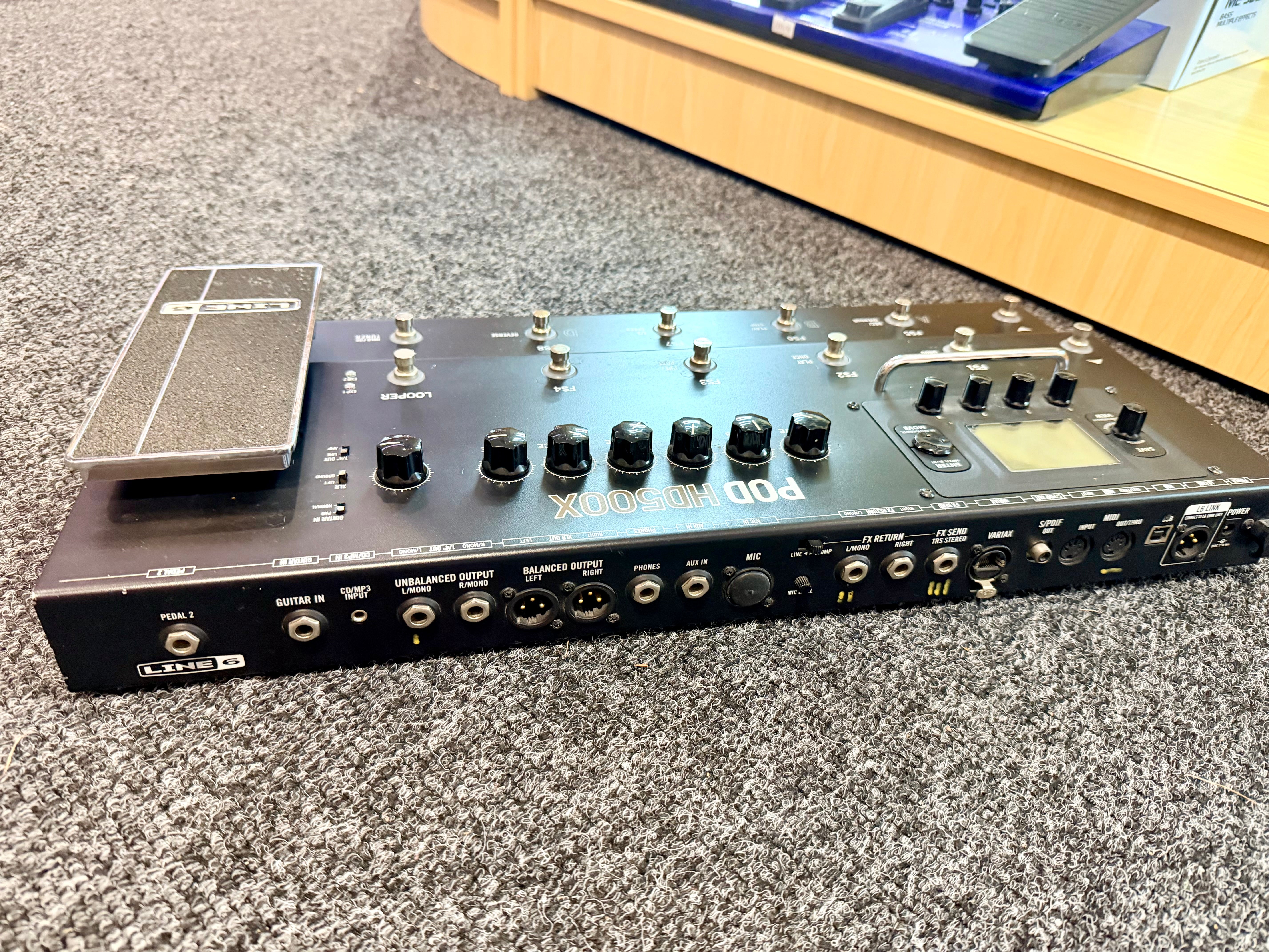 🎸 Line 6 POD HD500X Pro Guitar FX Pedal Board~ Multi Effects Unit 🎸