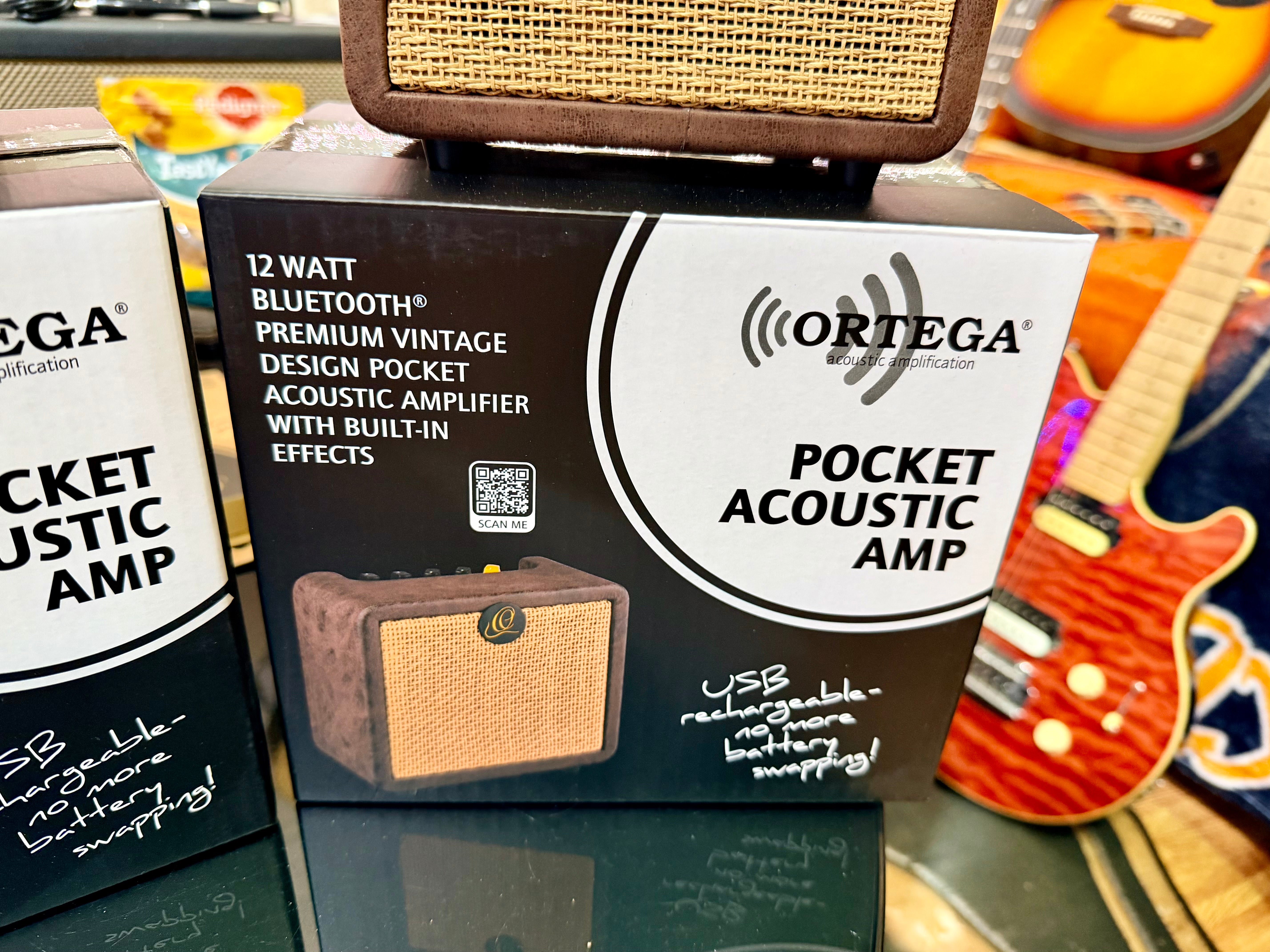 🔥NEW🔥 Ortega PTWO 12w Pocket Acoustic Guitar Amplifier~USB-C/Bluetooth/Effects