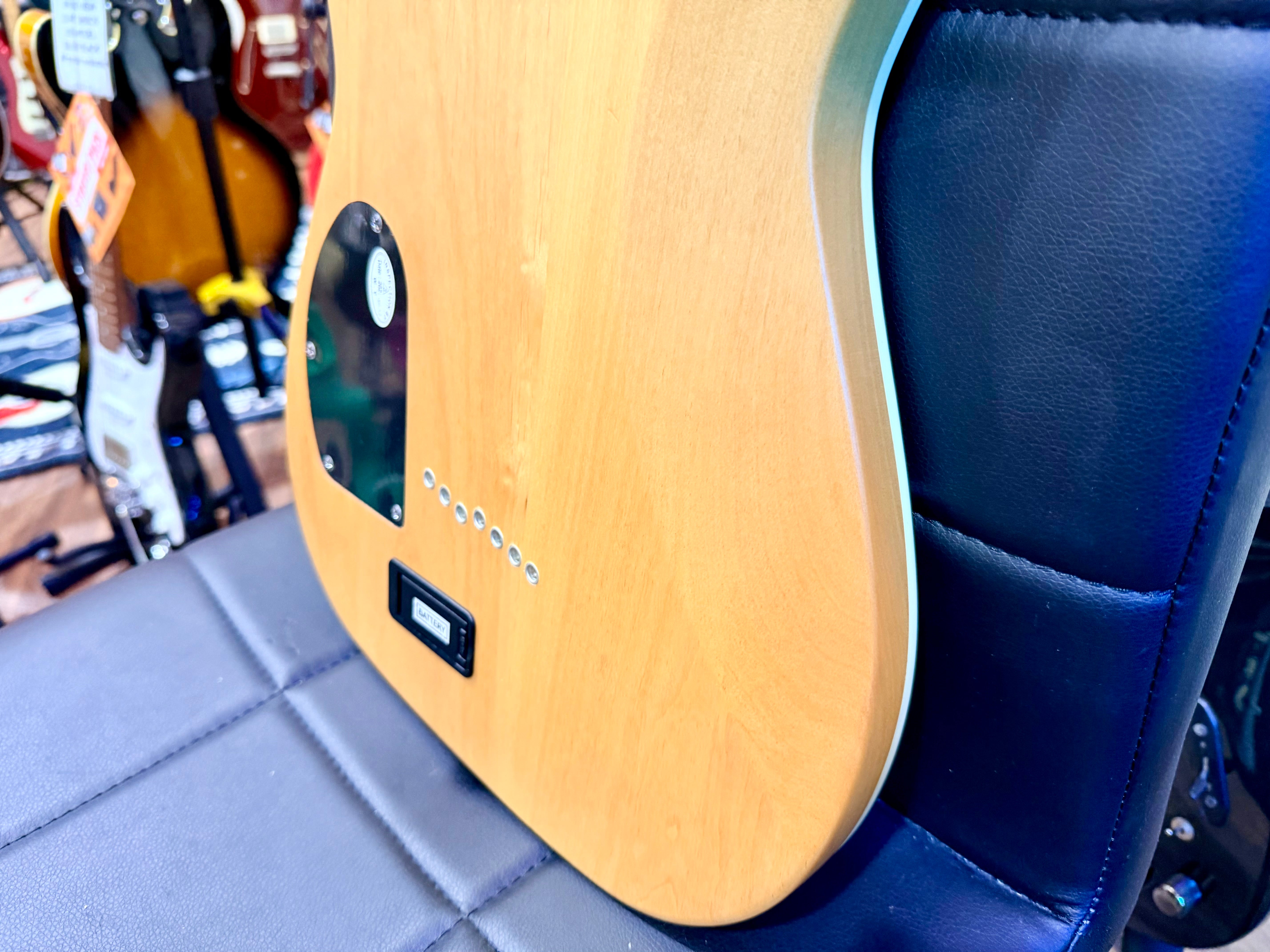 🔥2021🔥 Dean Exile Select 7-String Burl Poplar~ Satin Turquoise Burst~ Rare!