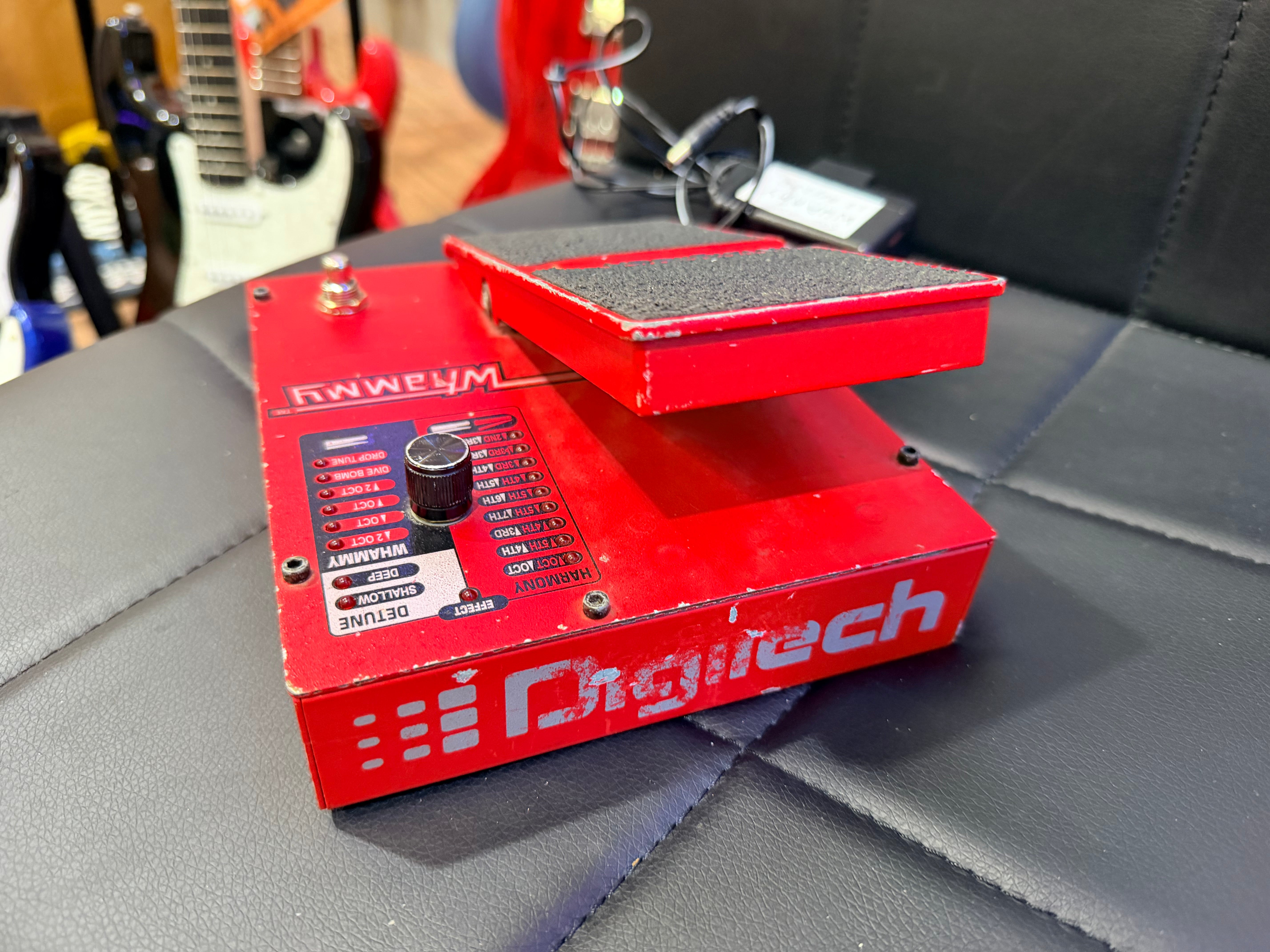 🎸 Digitech Whammy 4 IV Pitch Shifter Guitar Pedal~ Effects Unit 🎸