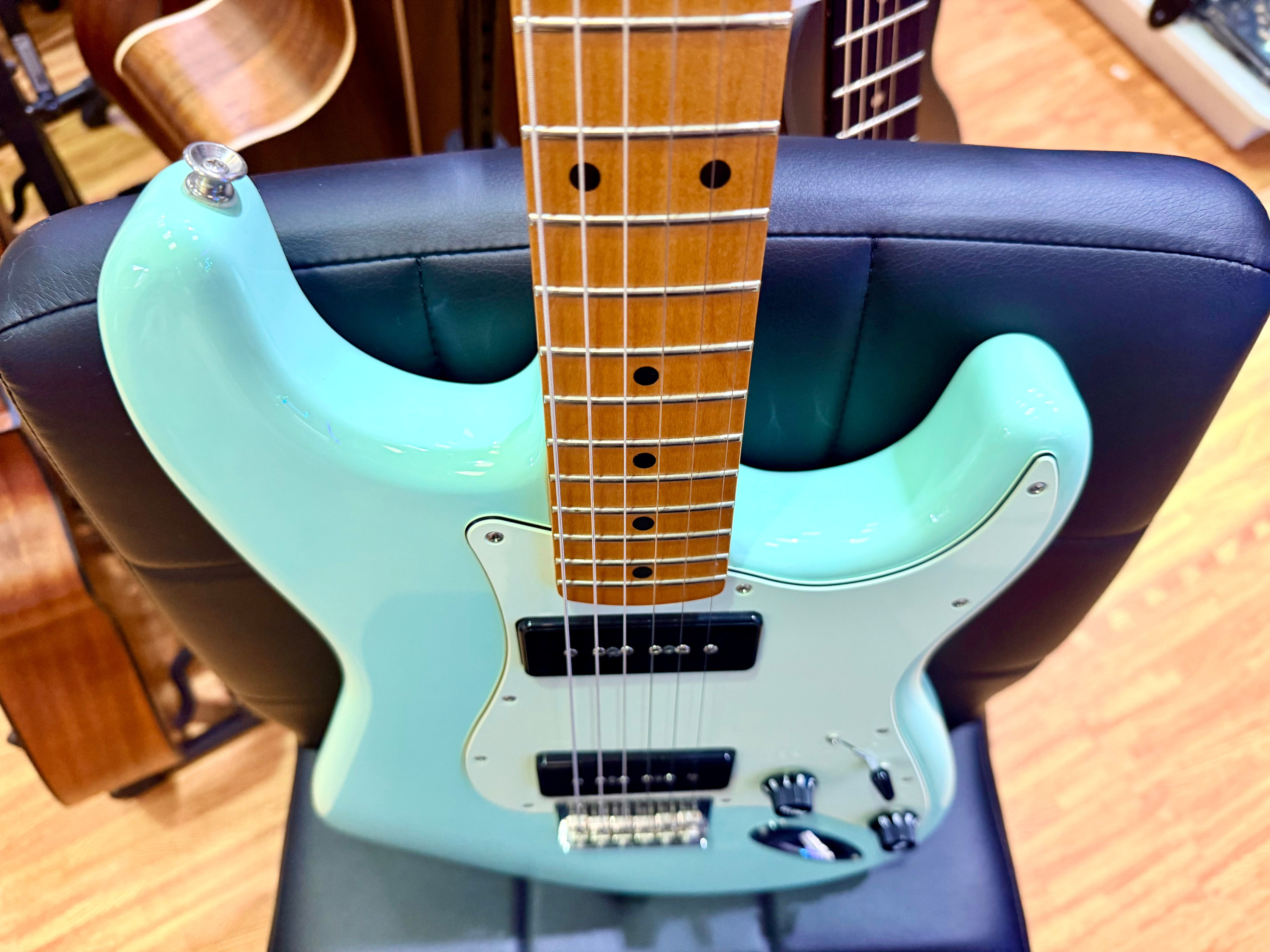 ✨2021✨ Fender Noventa Stratocaster MN~ Surf Green~ Hardtail Mexican~ P90’s!