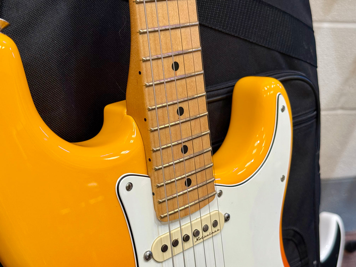 ☀️LIMITED EDITION☀️ Fender Player Plus Stratocaster ~ Tequila Sunrise~ Mexican!