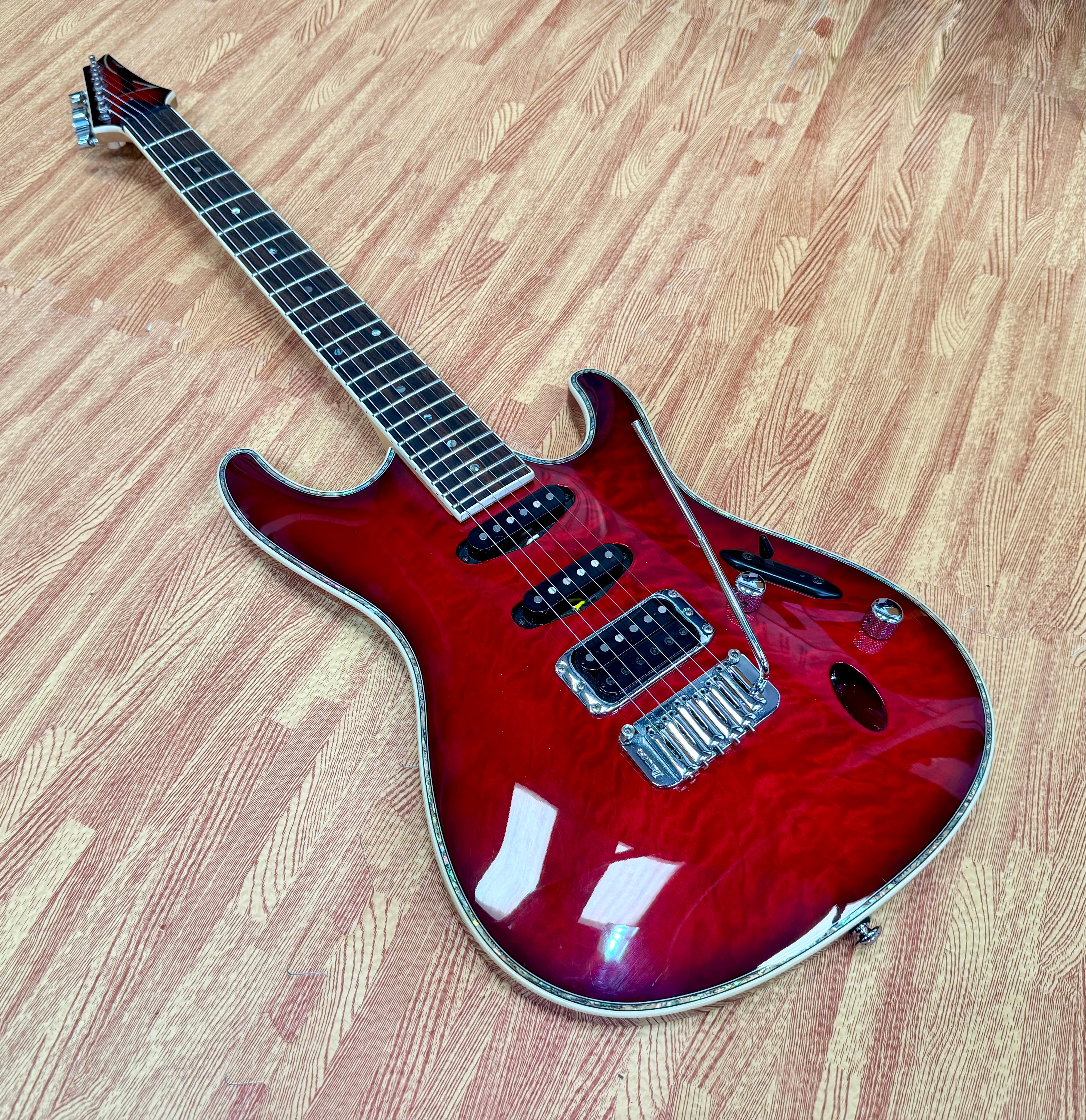 ⚡️2020⚡️ Ibanez SA360QM SA Series Electric Guitar~ Transparent Red Burst~ HSS!