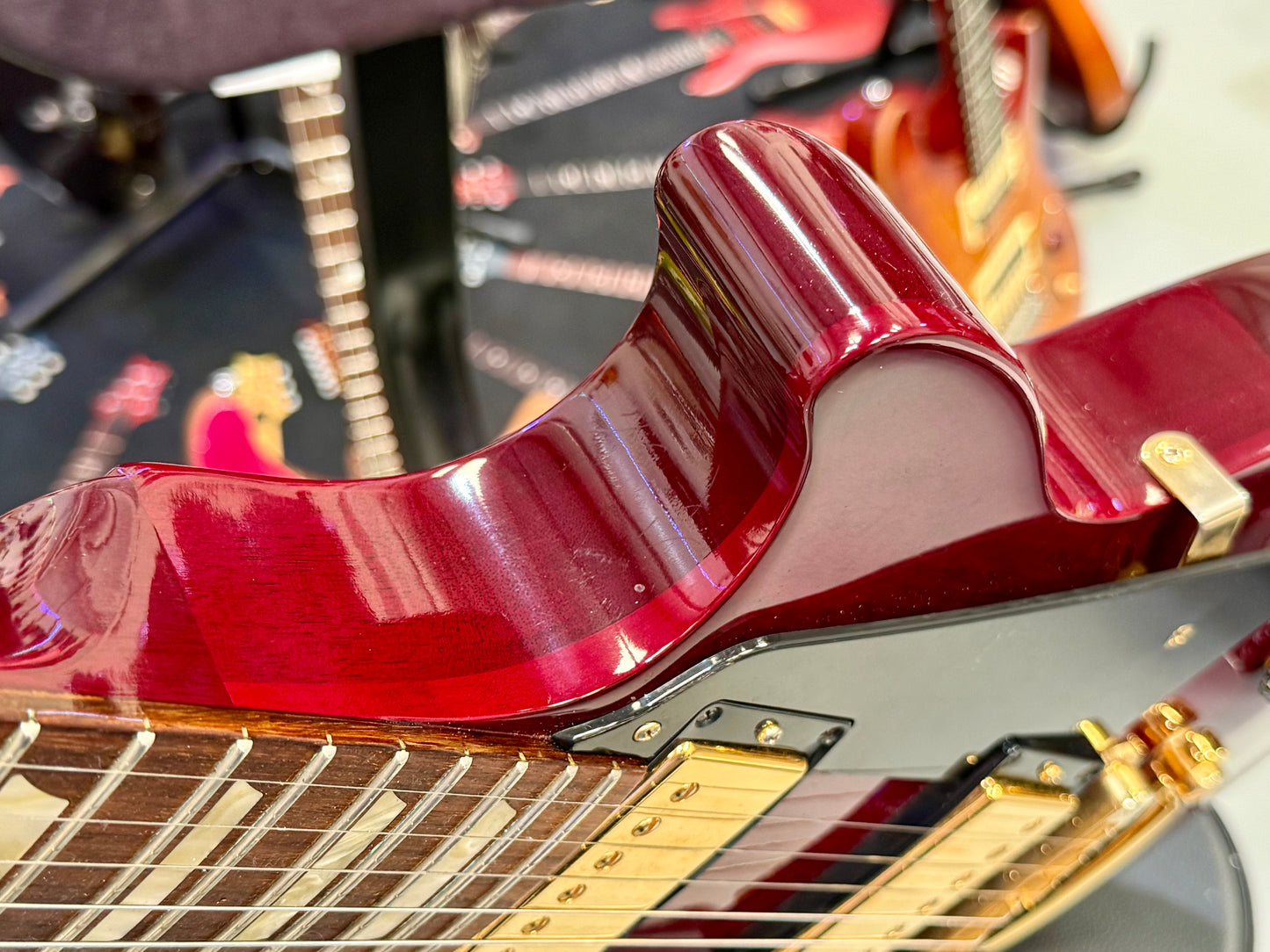🌟2007 USA🌟 Gibson Les Paul Studio~ Wine Red~ Gold Hardware~ Hard Case~STUNNING