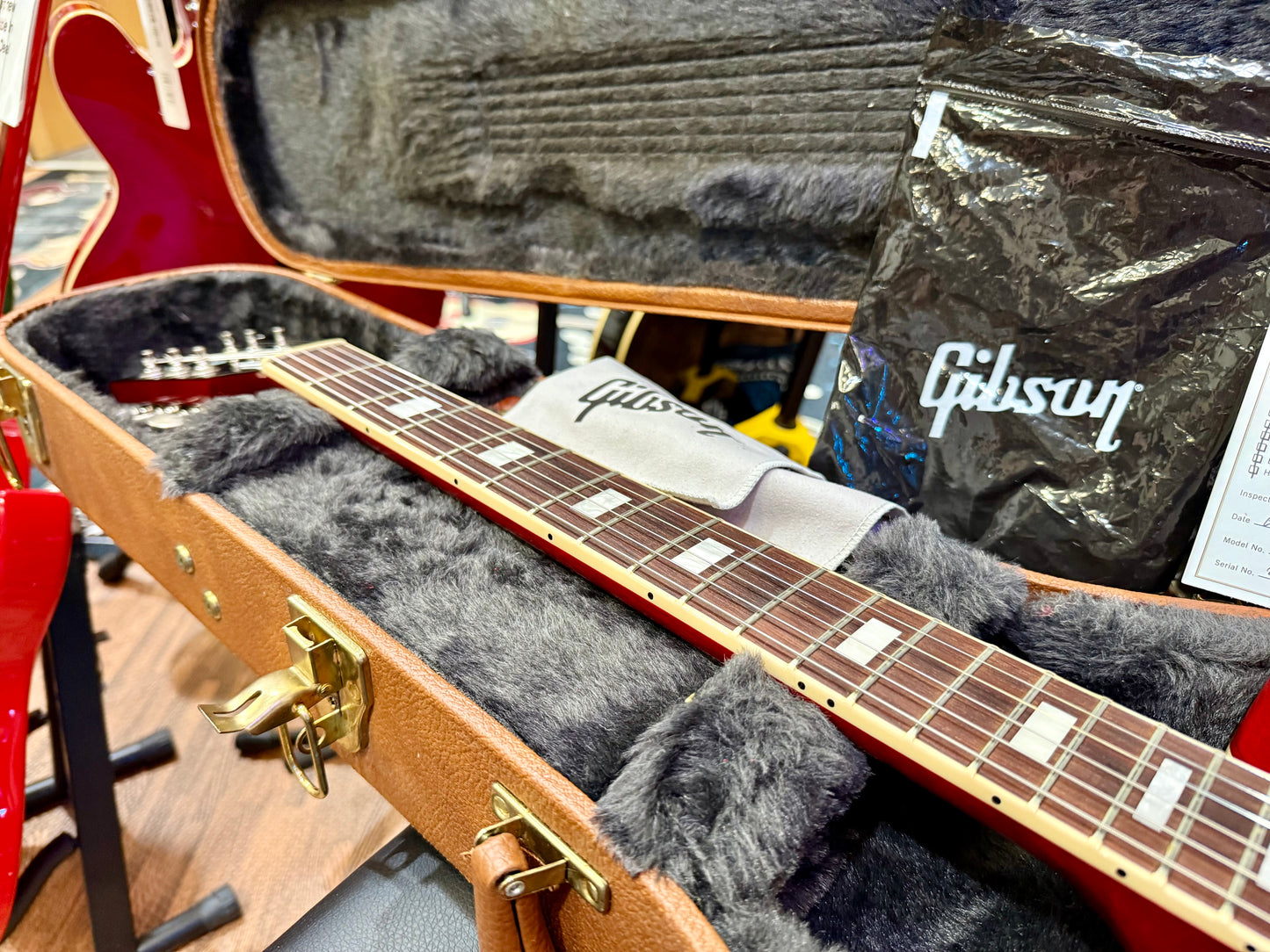 π2021 USA π Gibson ES-339 Figured Sixties Cherry~ Hollow-body~ Case & Candy!