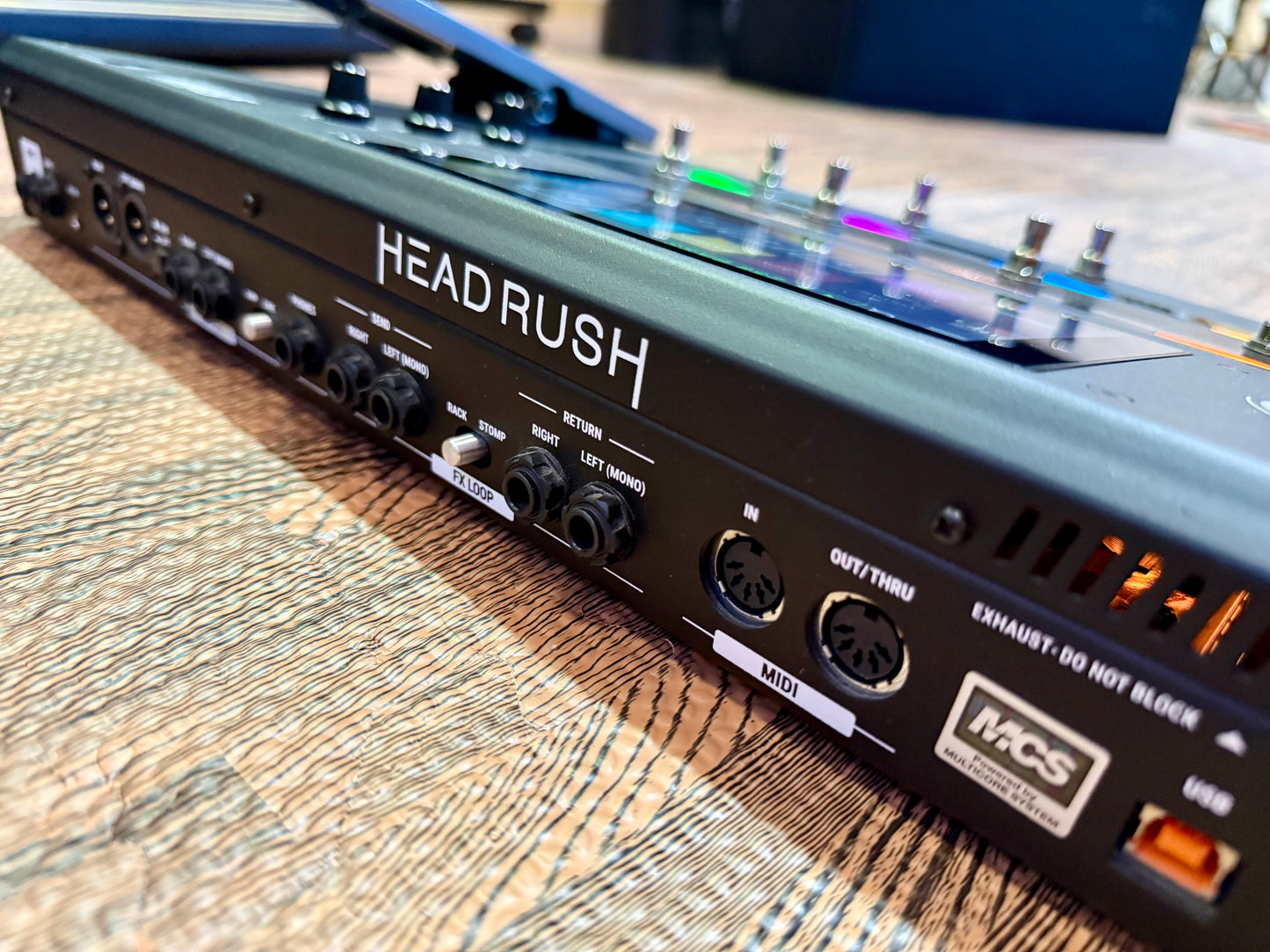 🎸 HeadRush Pedalboard Guitar Amp Modeller & Multi Effects/FX Processor Pedal 🎸