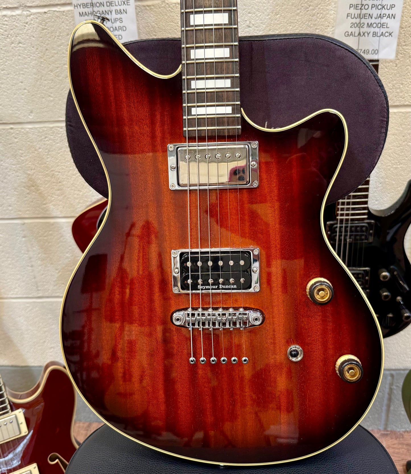 š„MINTš„ Ibanez Prestige Roadcore RC1320-DBS ~ Dark Brown Sunburst~ Hard Case!