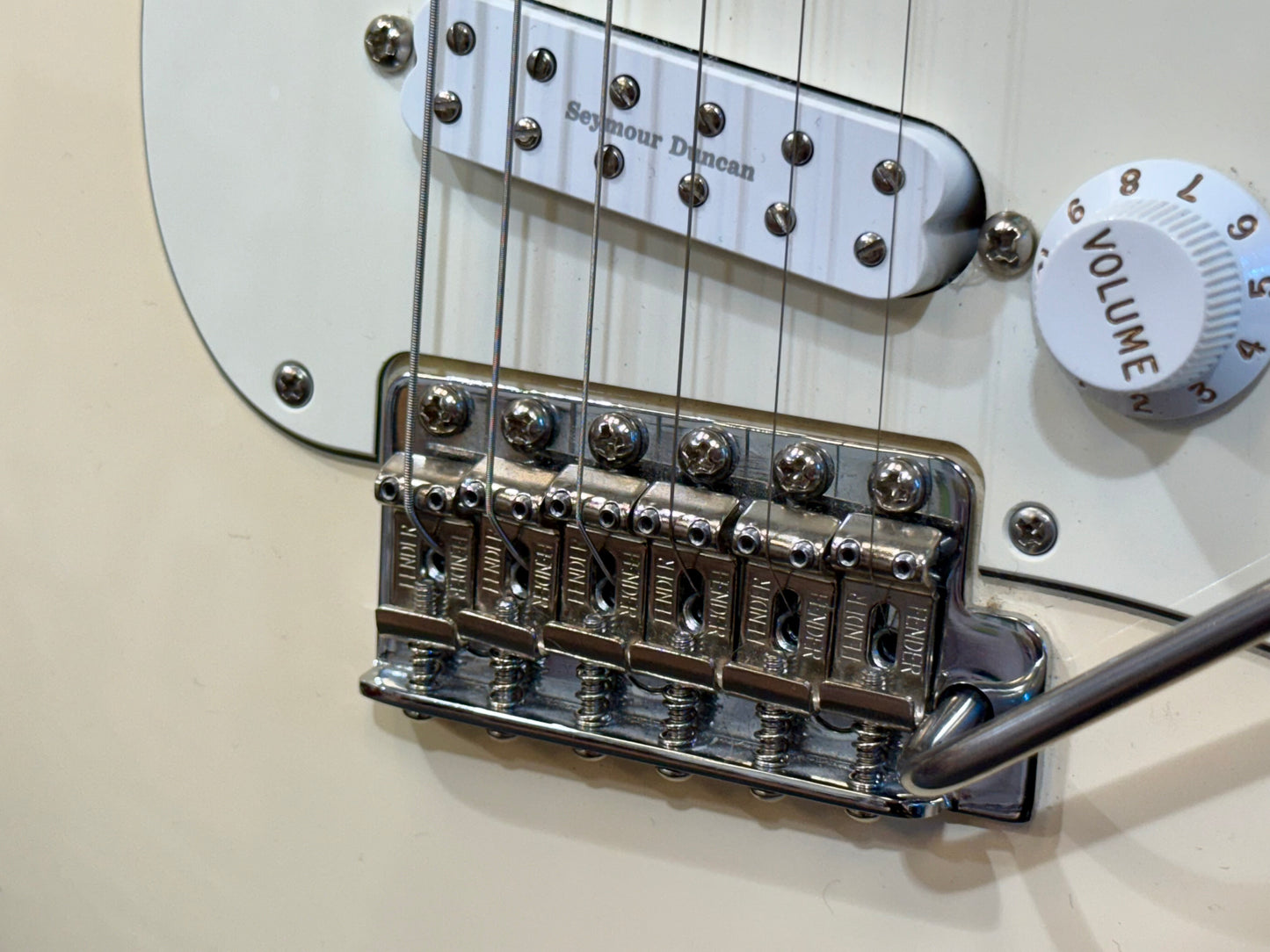 š„2020š„ Fender Ed OāBrien Sustainer Stratocaster~ Artist Series Signature~White