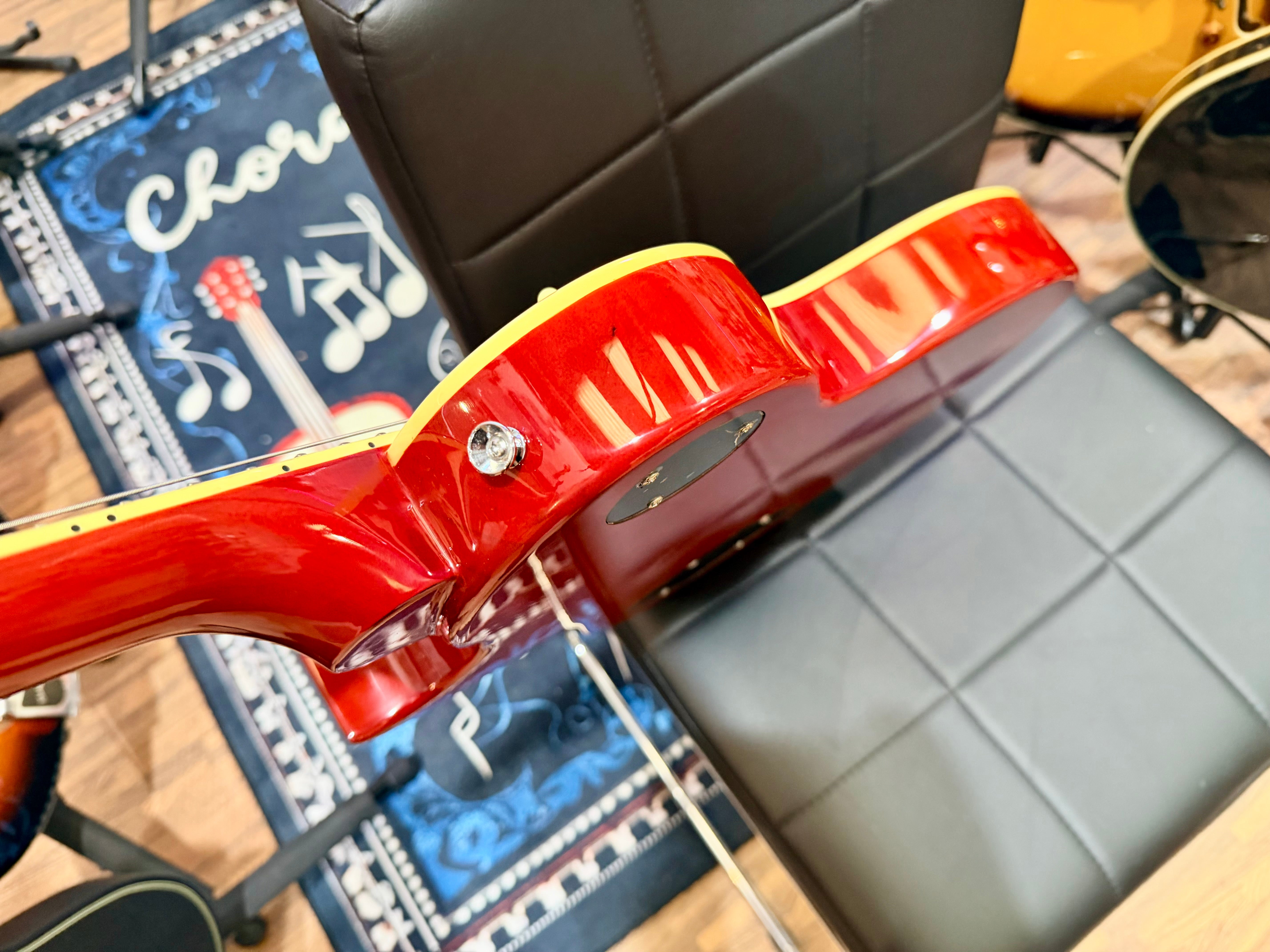 🍯B-STOCK🍯 Vintage V100 ReIssued Electric Guitar ~ Honeyburst Les Paul!