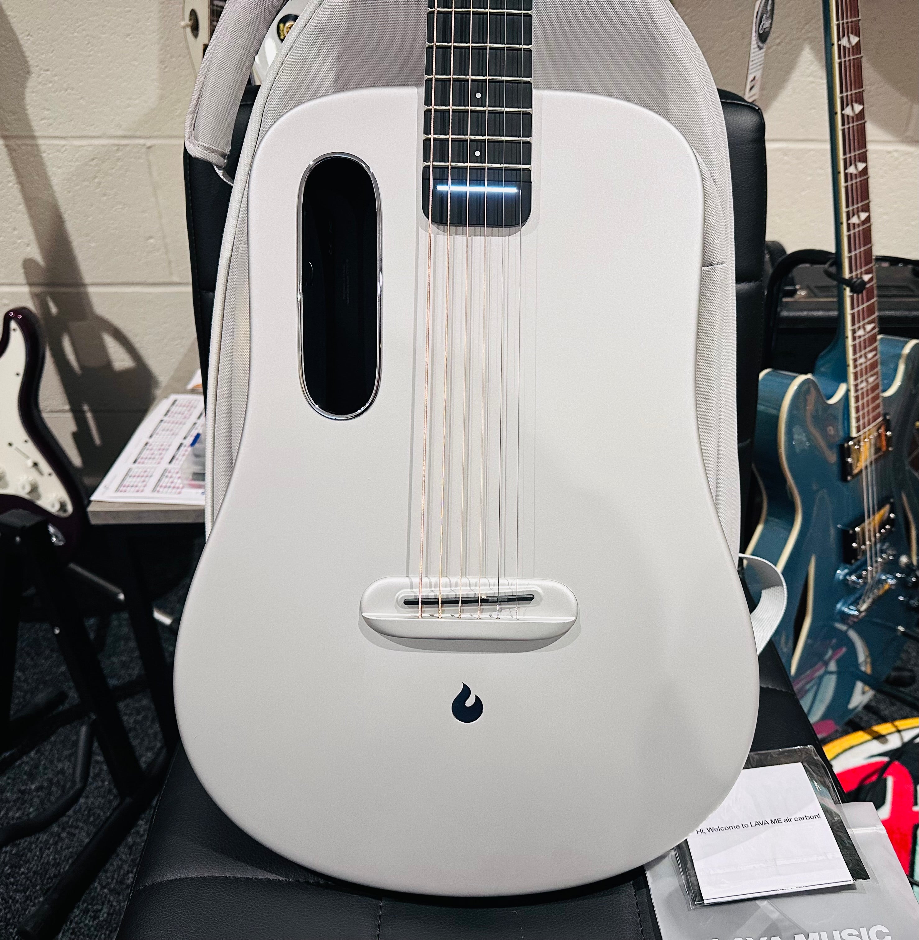 ๐NEW๐ LAVA ME AIR CARBON FIBRE 36โ Electro-Acousic Smart Guitar~ Silver + Bag!
