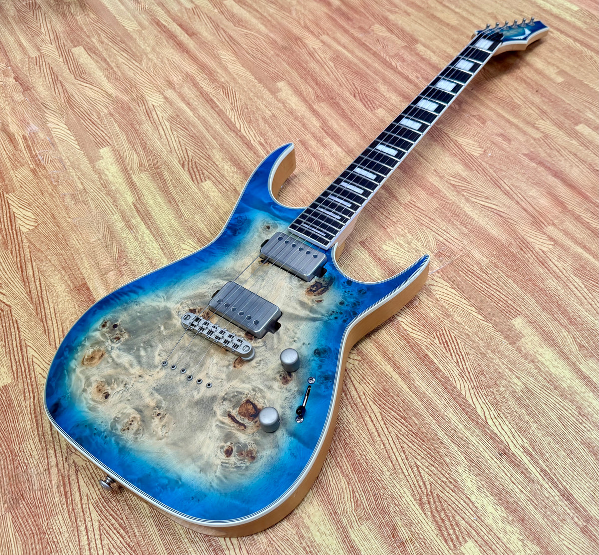 🔥2021🔥 Dean Exile Select 6 Hardtail~ Turquoise Burst Poplar Burl~ EMG Active!