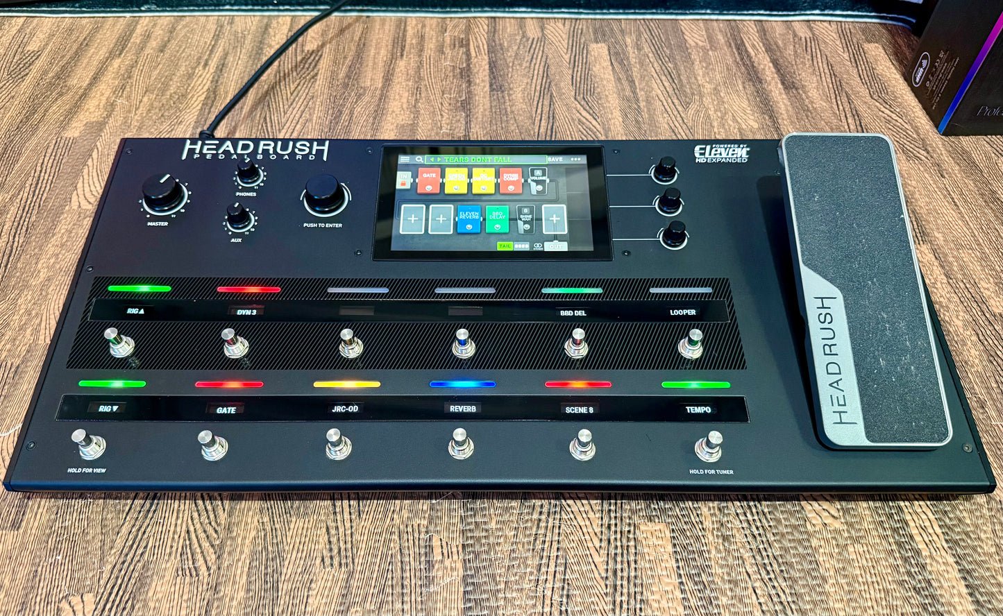 🎸 HeadRush Pedalboard Guitar Amp Modeller & Multi Effects/FX Processor Pedal 🎸