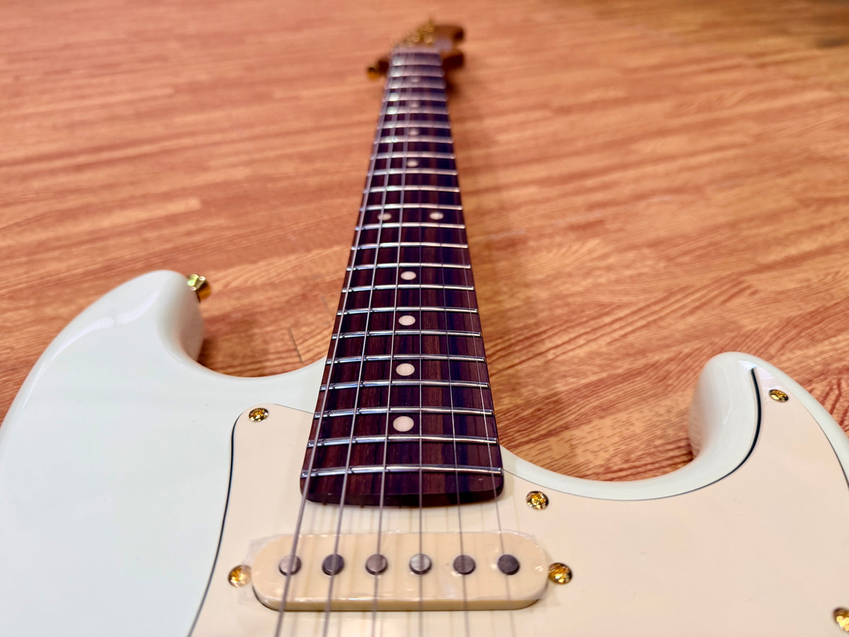 ⚡️NEW⚡️ Jet JS-380 OW Rosewood Electric Guitar~ Olympic White with Gold Hardware