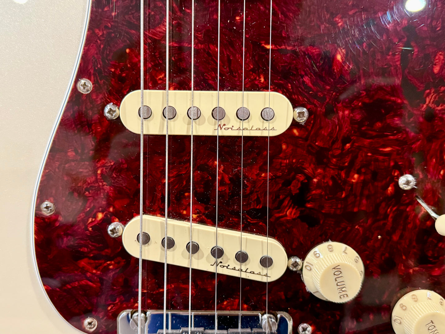 🌟2022🌟 Fender Player Plus Stratocaster~ Olympic Pearl White~ MIM~ Push/Pull!
