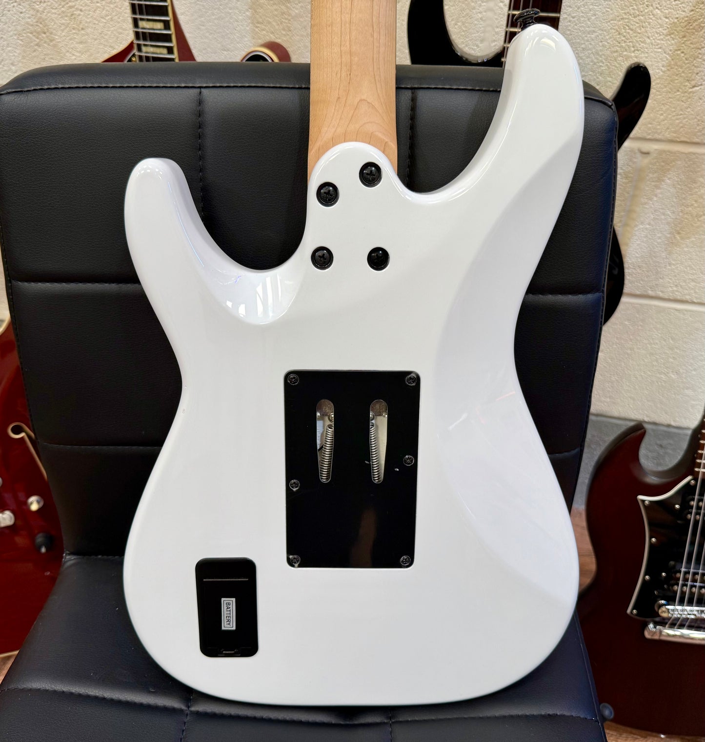 🔥2021🔥 Schecter Sun Valley Super Shredder FR~ Gloss White~ Floyd Rose!