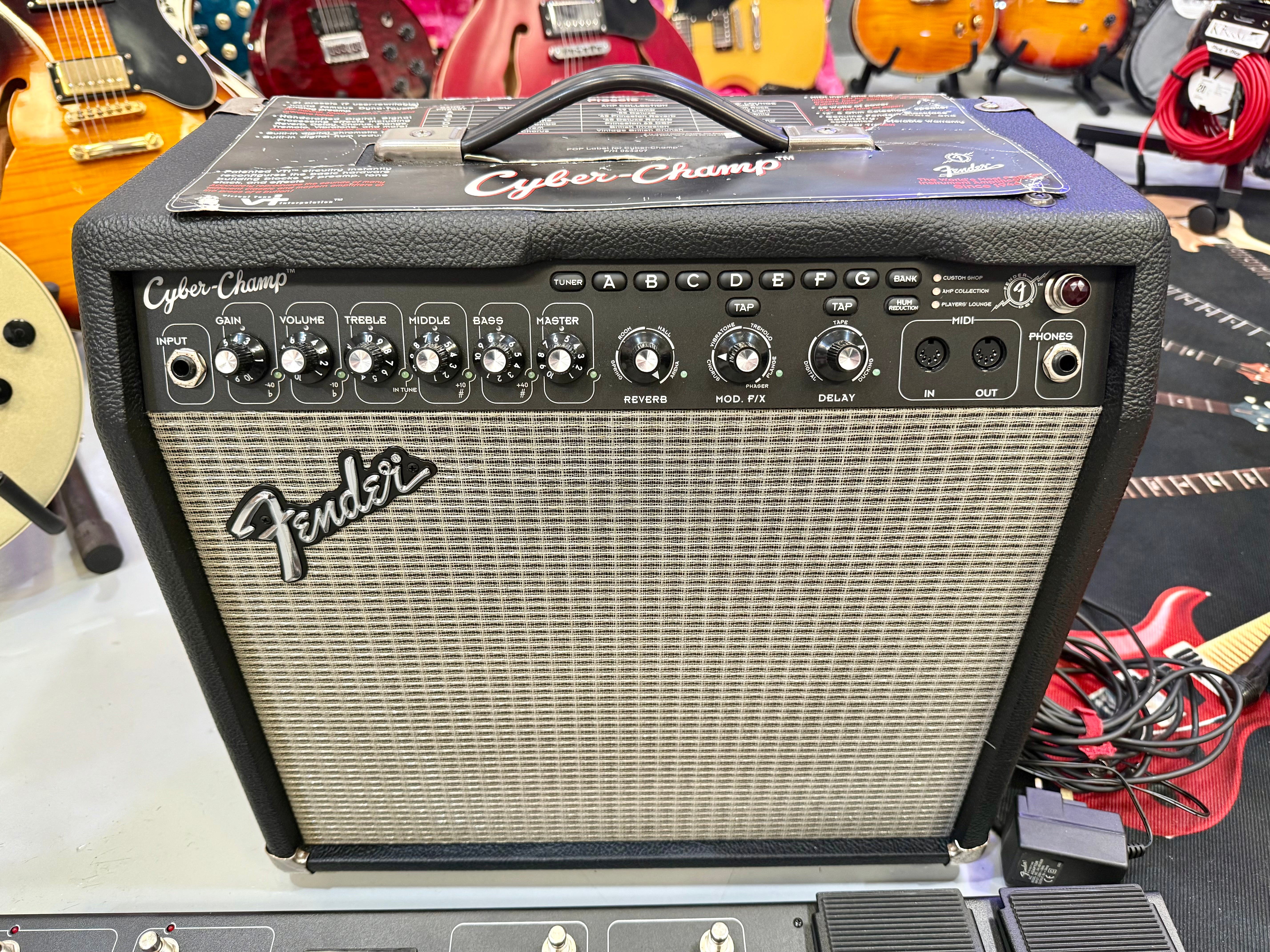 🎸RARE~ CYBER FOOT CONTROLLER🎸 Fender Cyber Champ 65w Guitar Combo Amplifier!