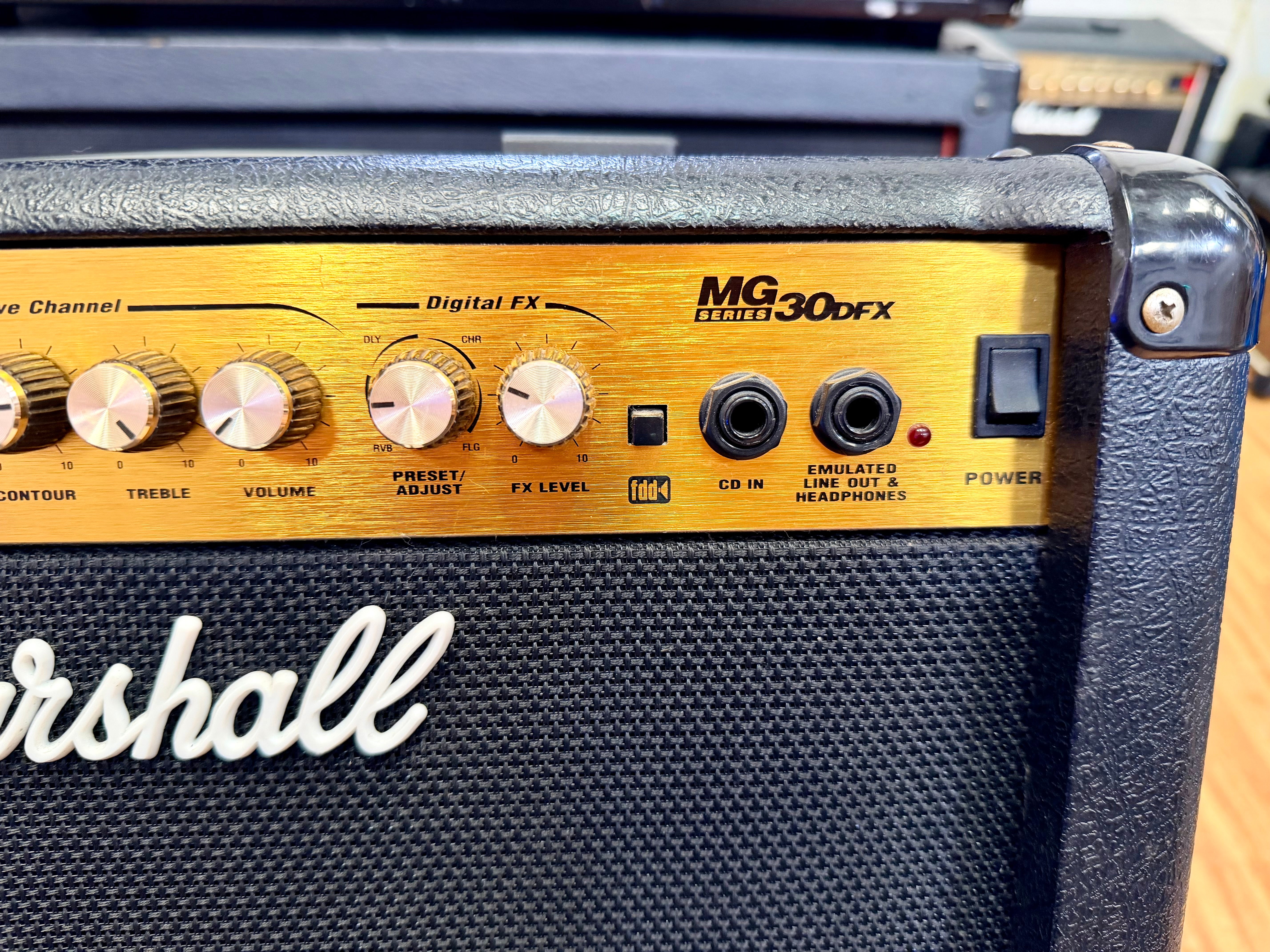 ๐ธ Marshall MG30DFX Guitar Combo Amplifier~ 30w Amp~ 10โ Speaker ๐ธ