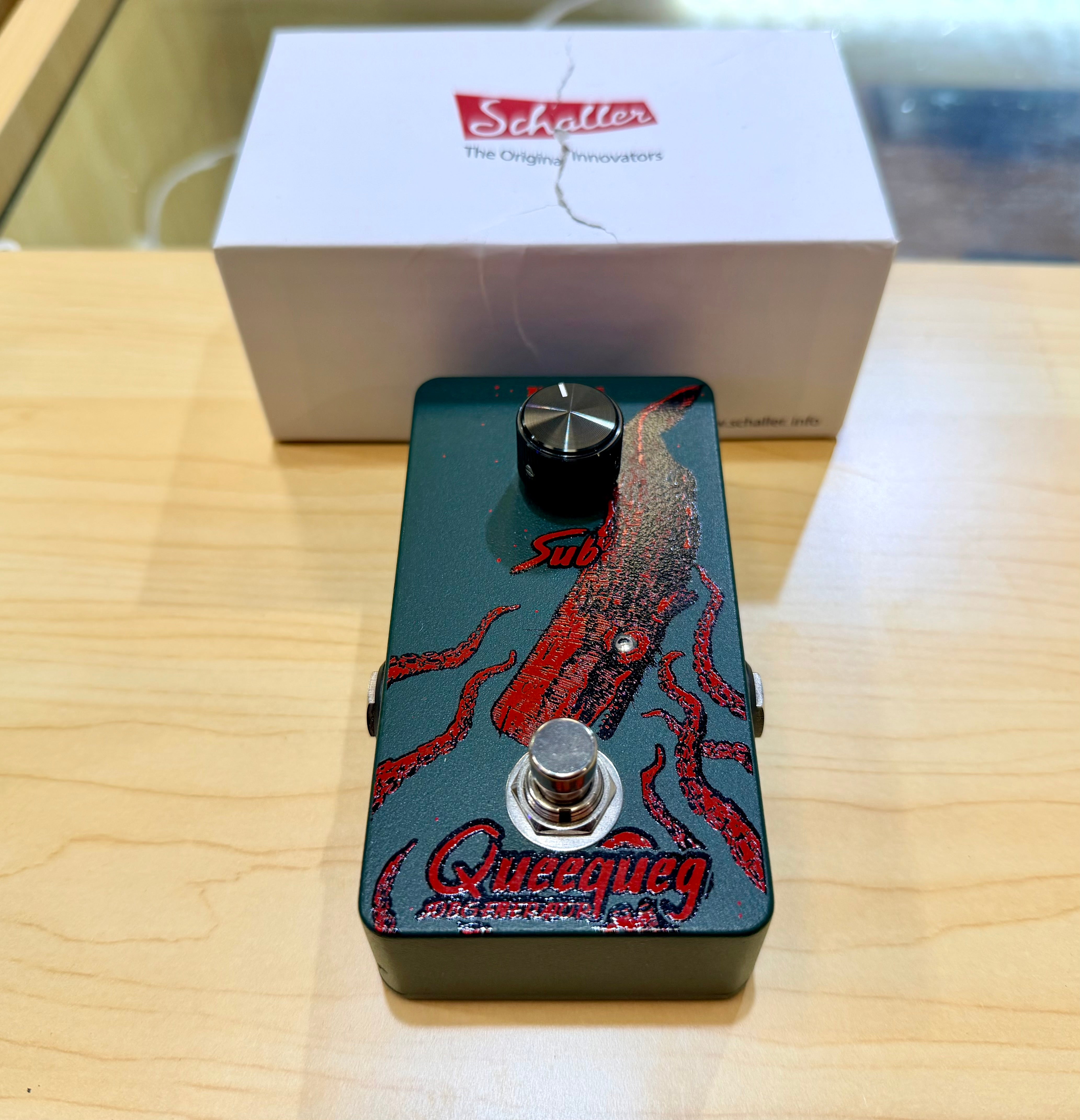 🎸 KMA Machines Queequeg Sub Octave Generator~ Boxed Guitar Effects Pedal 🎸