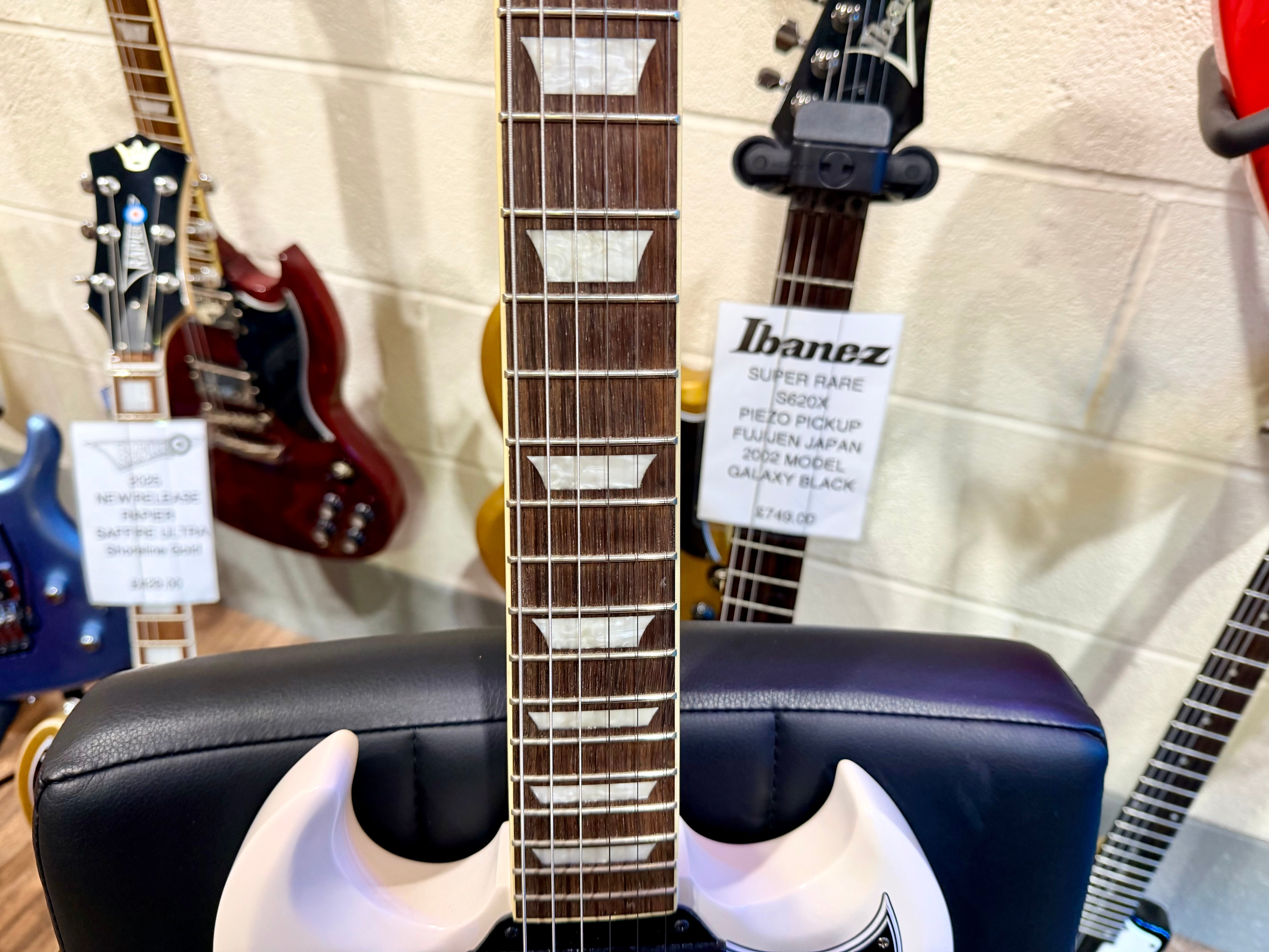 🌟2022🌟 Epiphone 1961 Les Paul SG Standard~ Aged Classic White~ ‘61 + Hard Case