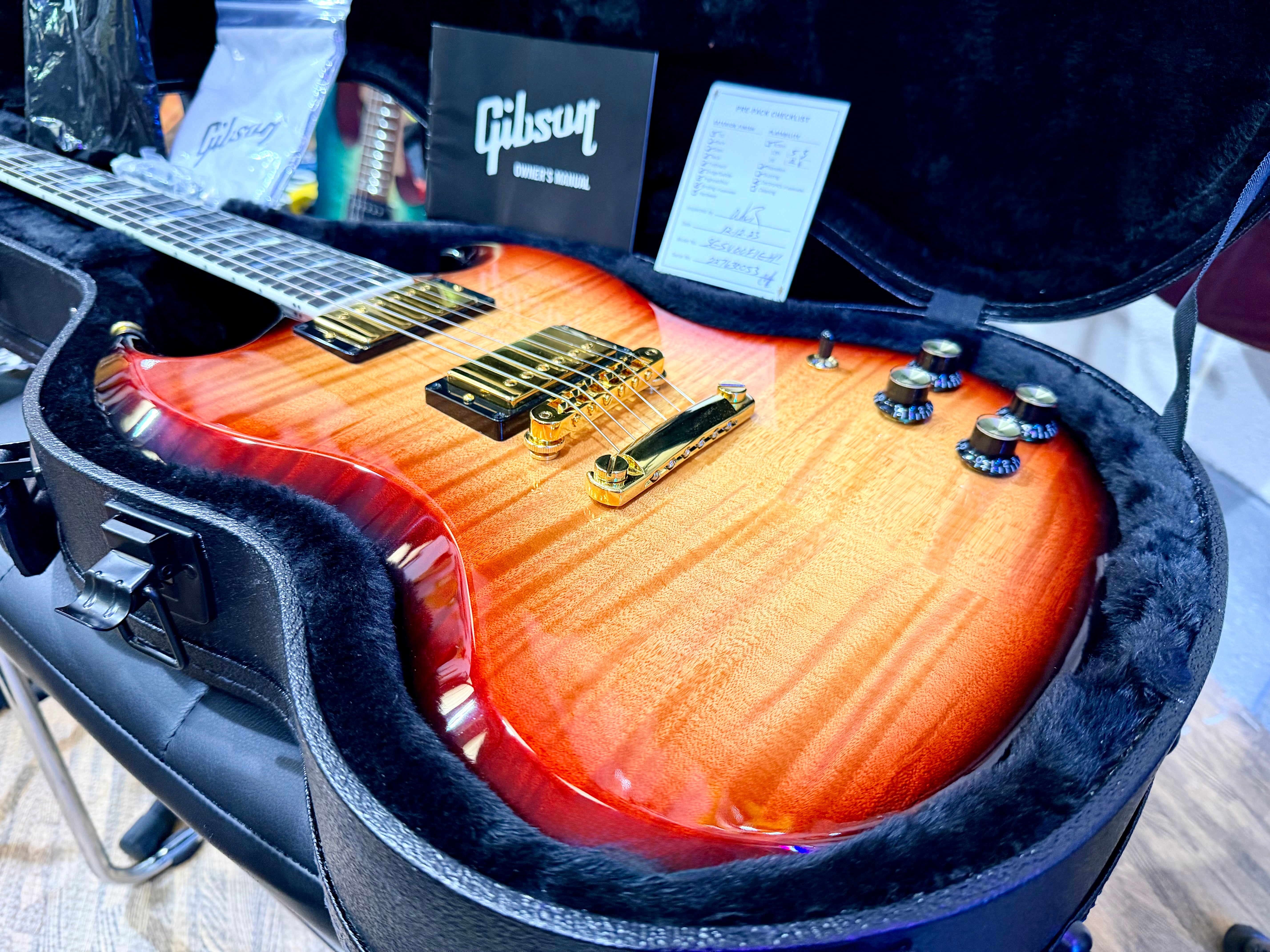 🔥MINT🔥 Gibson SG Supreme In Fireburst~ AAA Figured Top~ Gold Hardware 2023 USA!